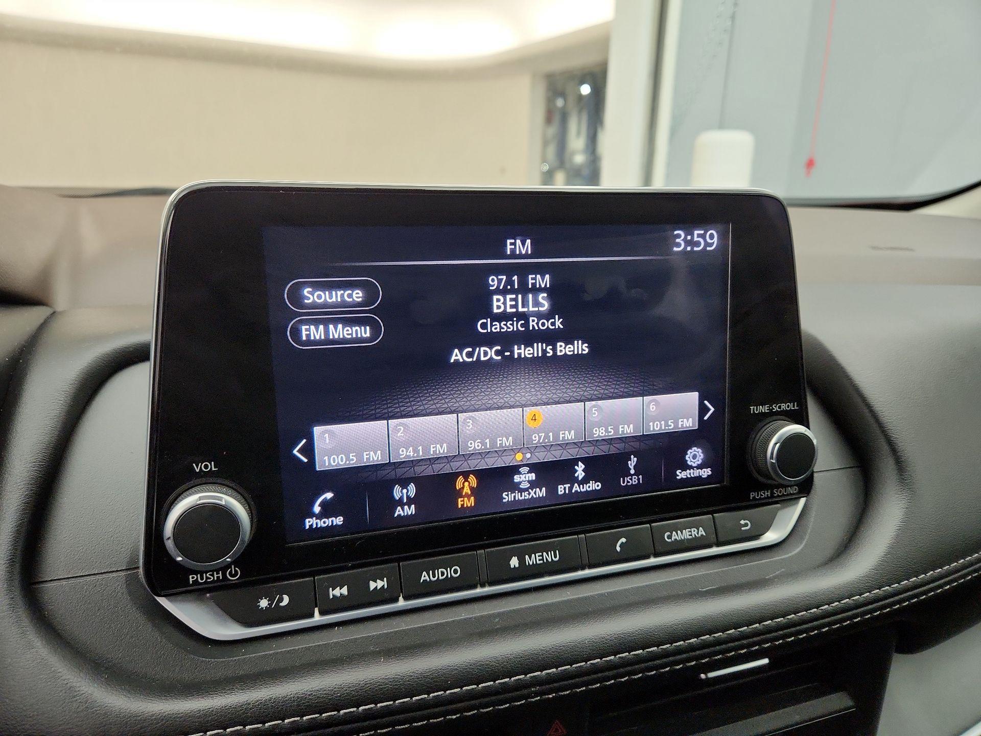 Thumbnail: 2023 Nissan Rogue - 15