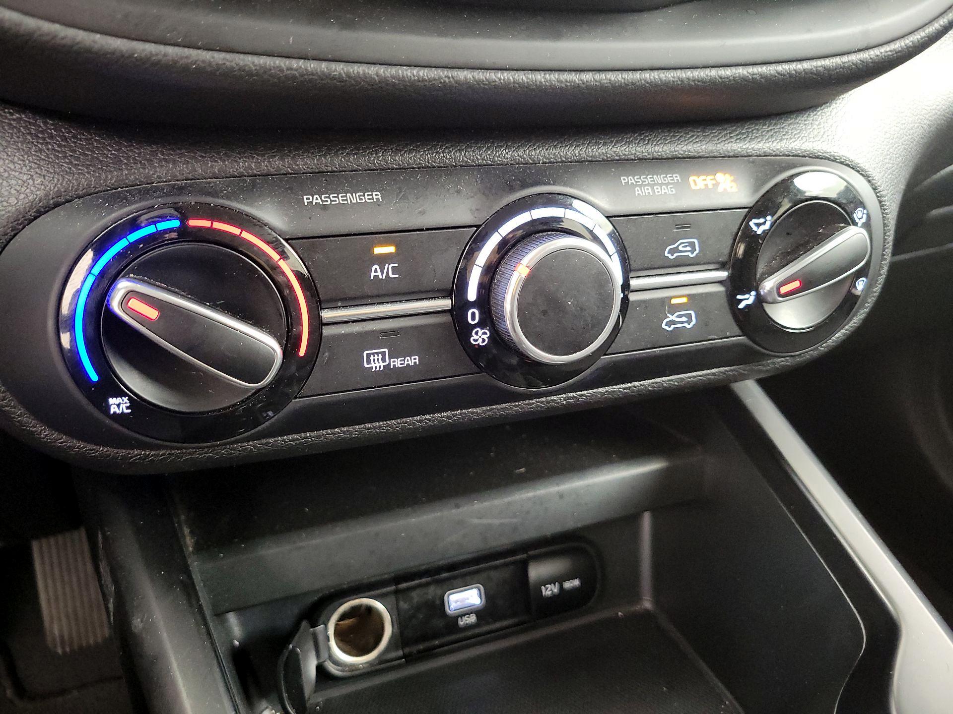 Thumbnail: 2023 Kia Soul - 16