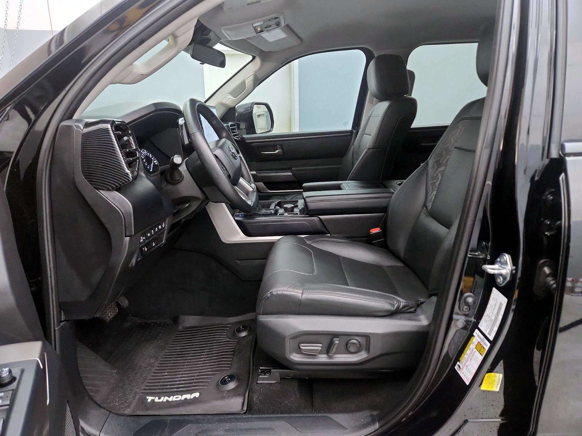 Thumbnail: 2022 Toyota Tundra - 11