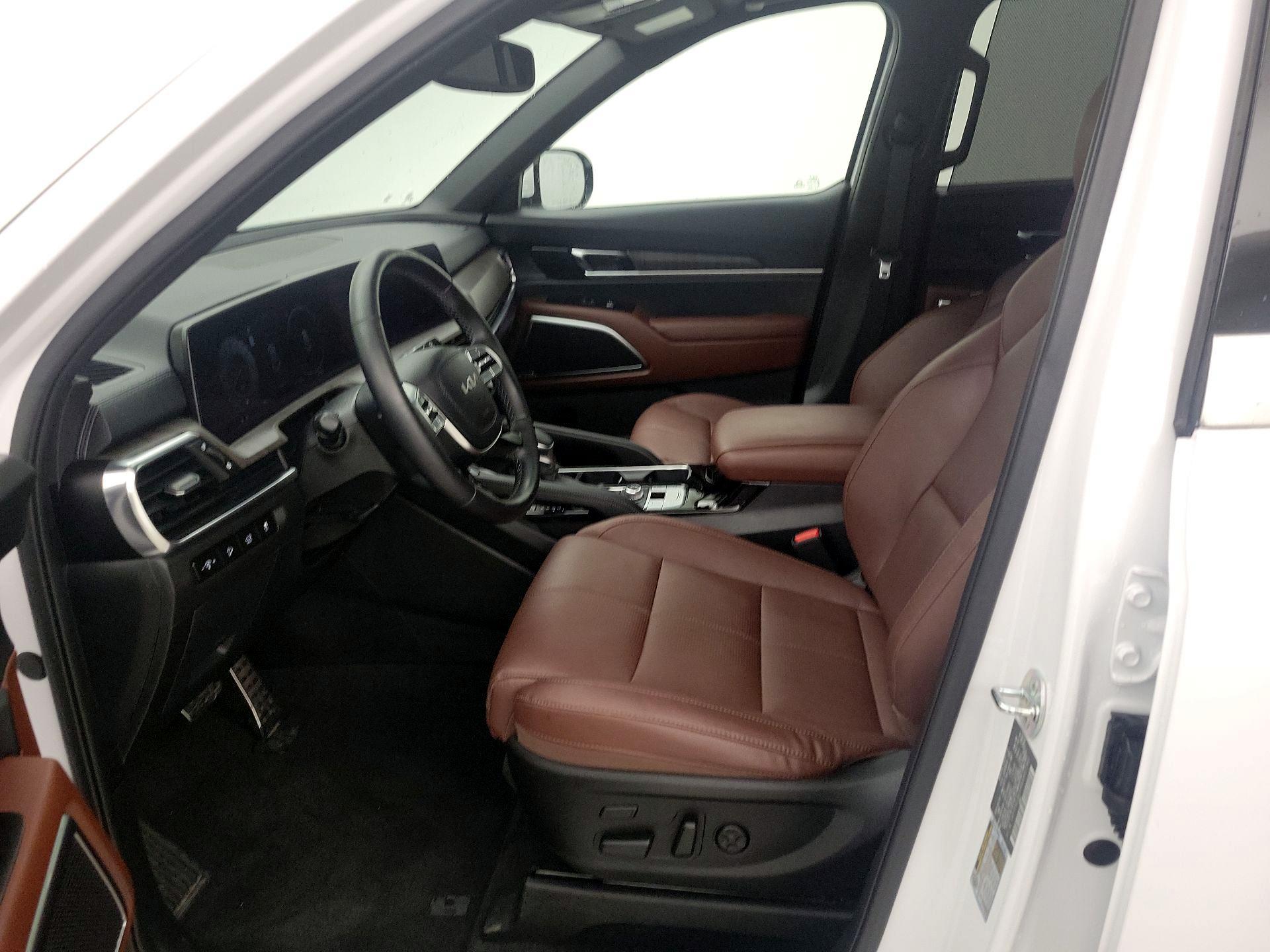 Thumbnail: 2024 Kia Telluride - 11