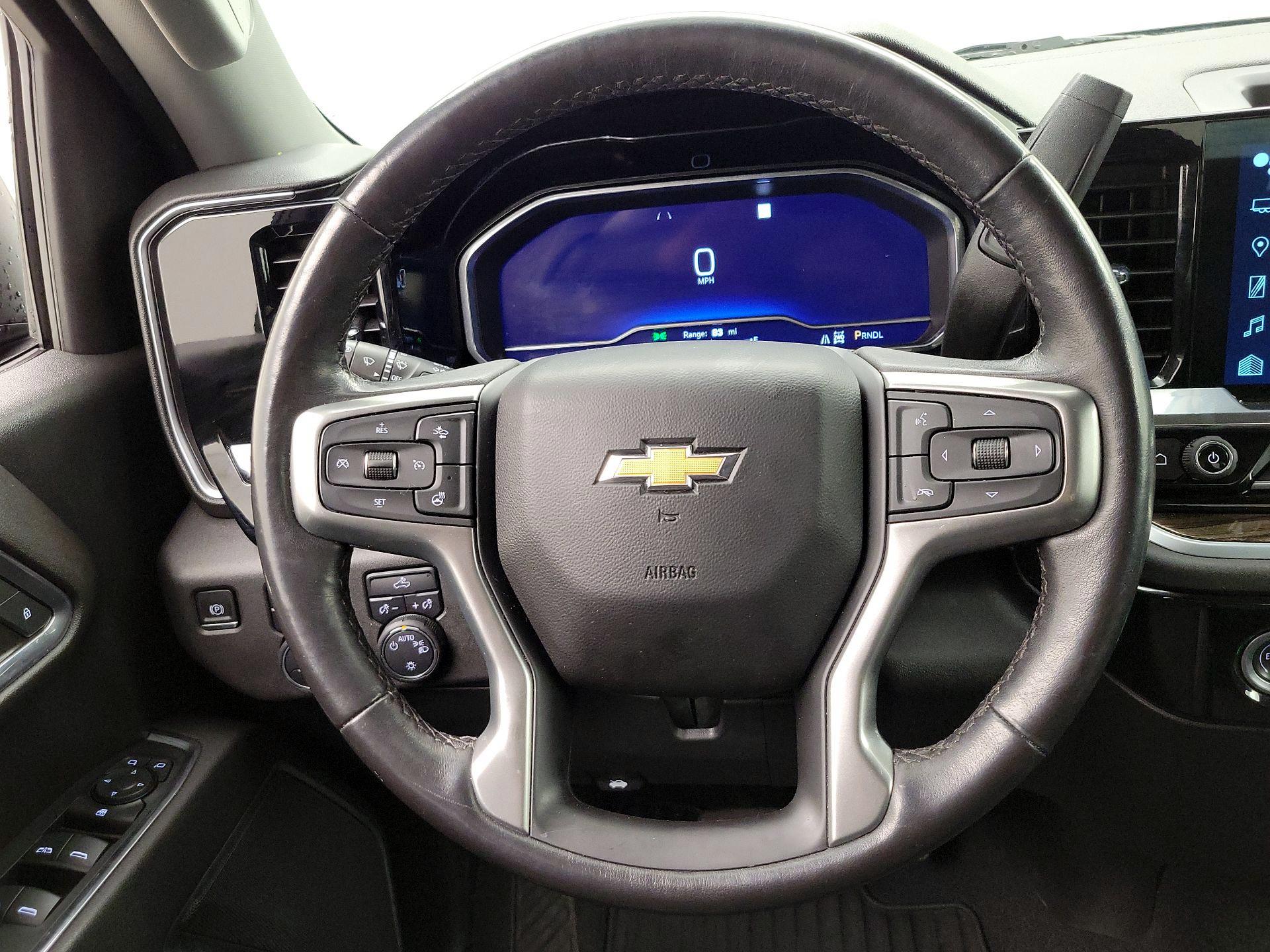 Thumbnail: 2022 Chevrolet Silverado 1500 - 10