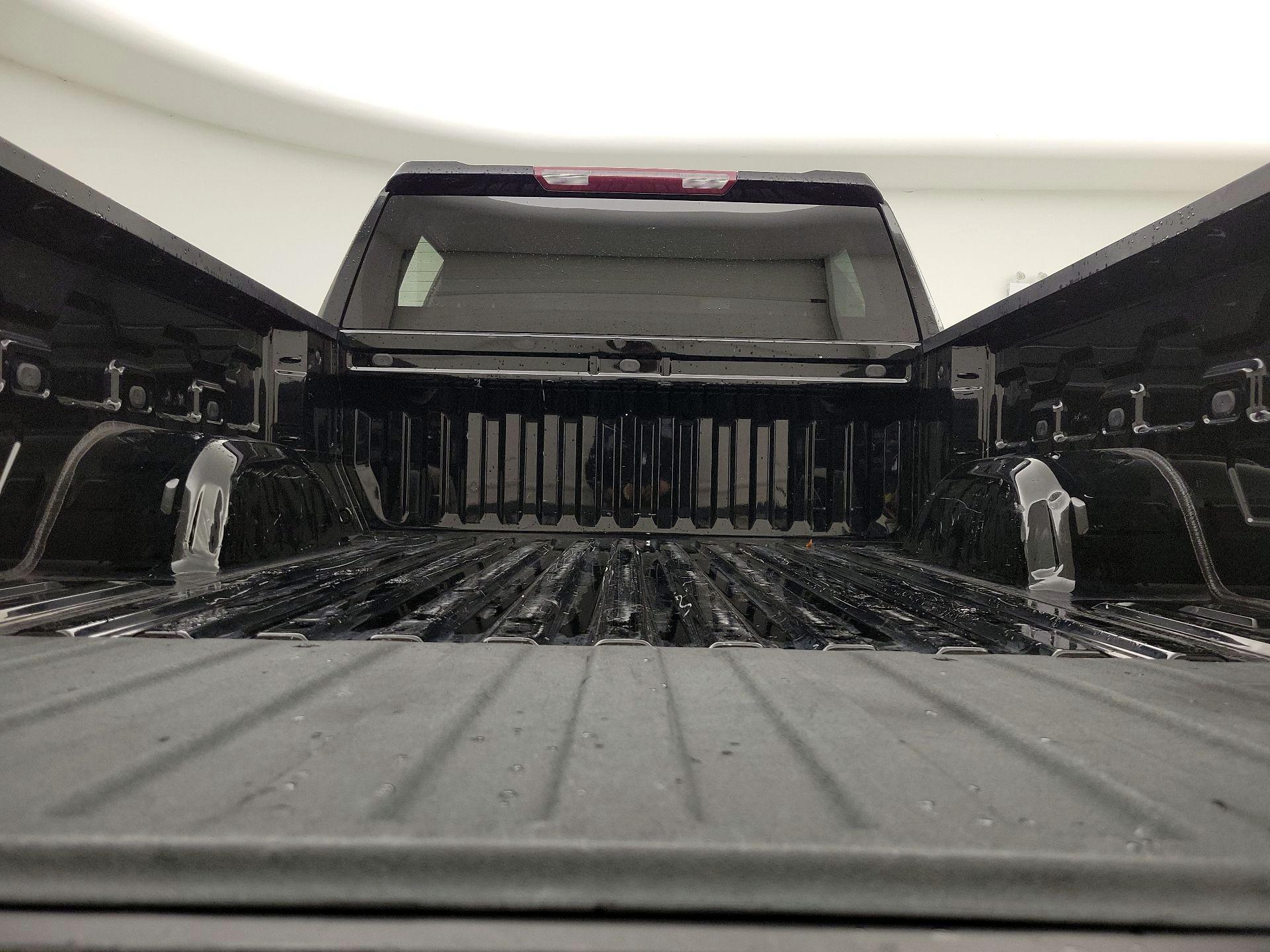 Thumbnail: 2022 Chevrolet Silverado 1500 - 20