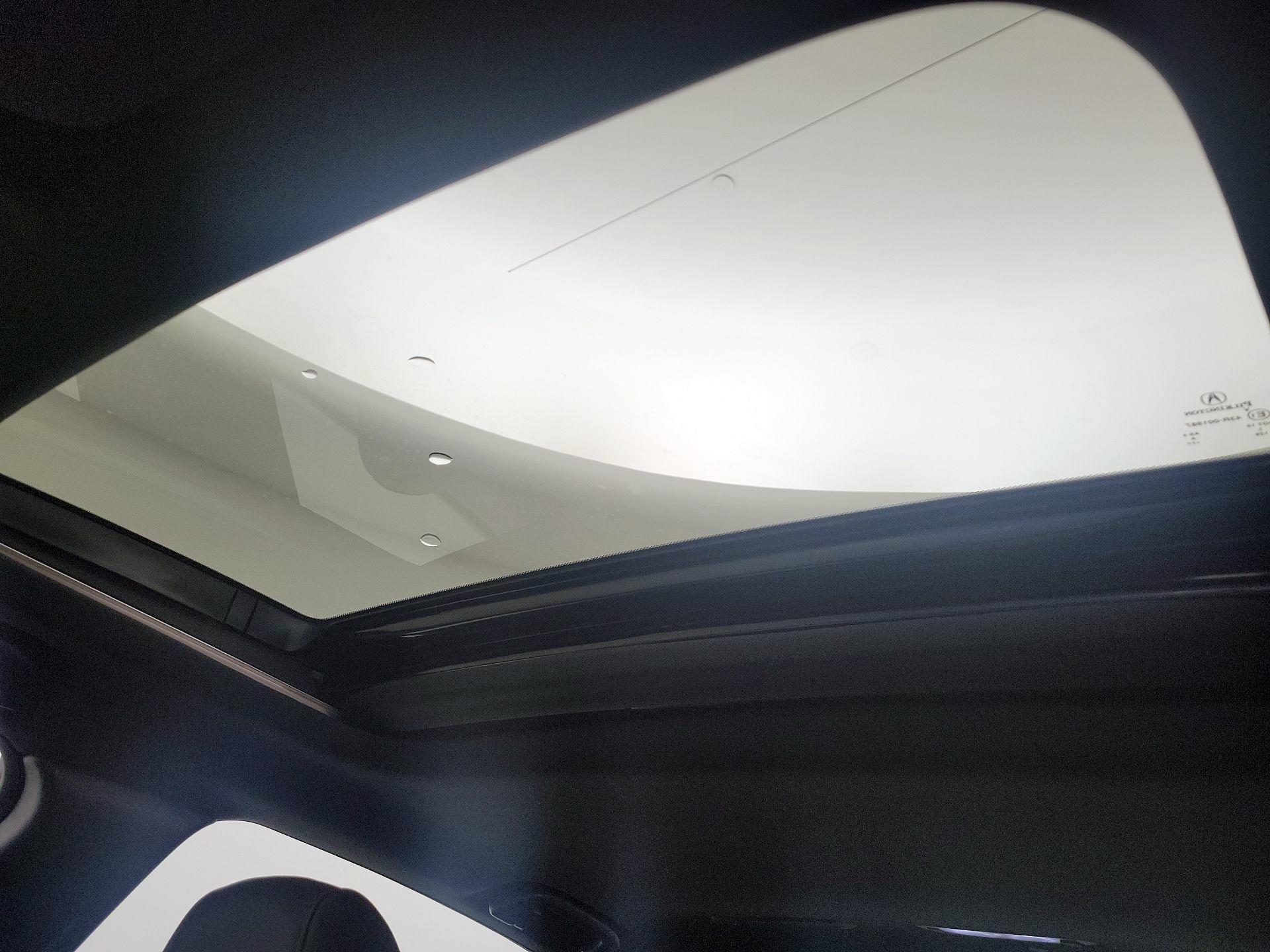 Thumbnail: 2022 Acura TLX - 19