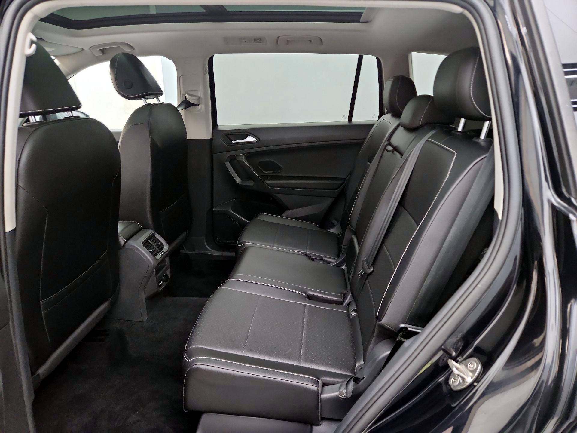 Thumbnail: 2021 Volkswagen Tiguan - 20