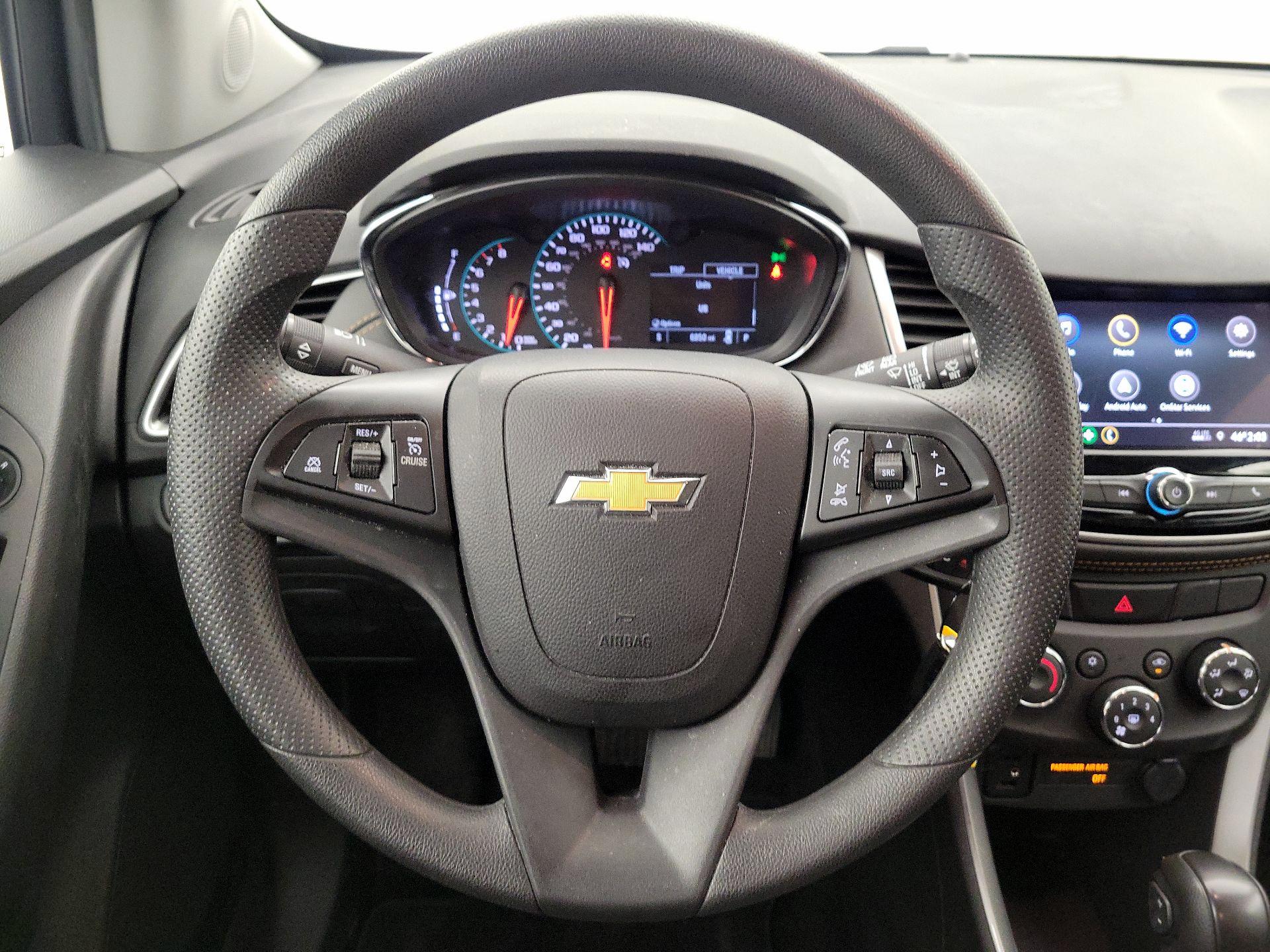 Thumbnail: 2022 Chevrolet Trax - 10