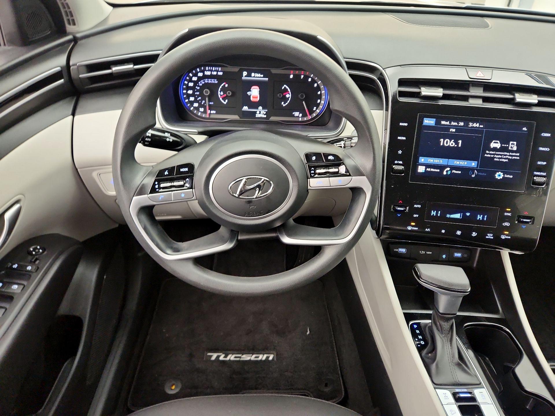 Thumbnail: 2024 Hyundai Tucson - 10