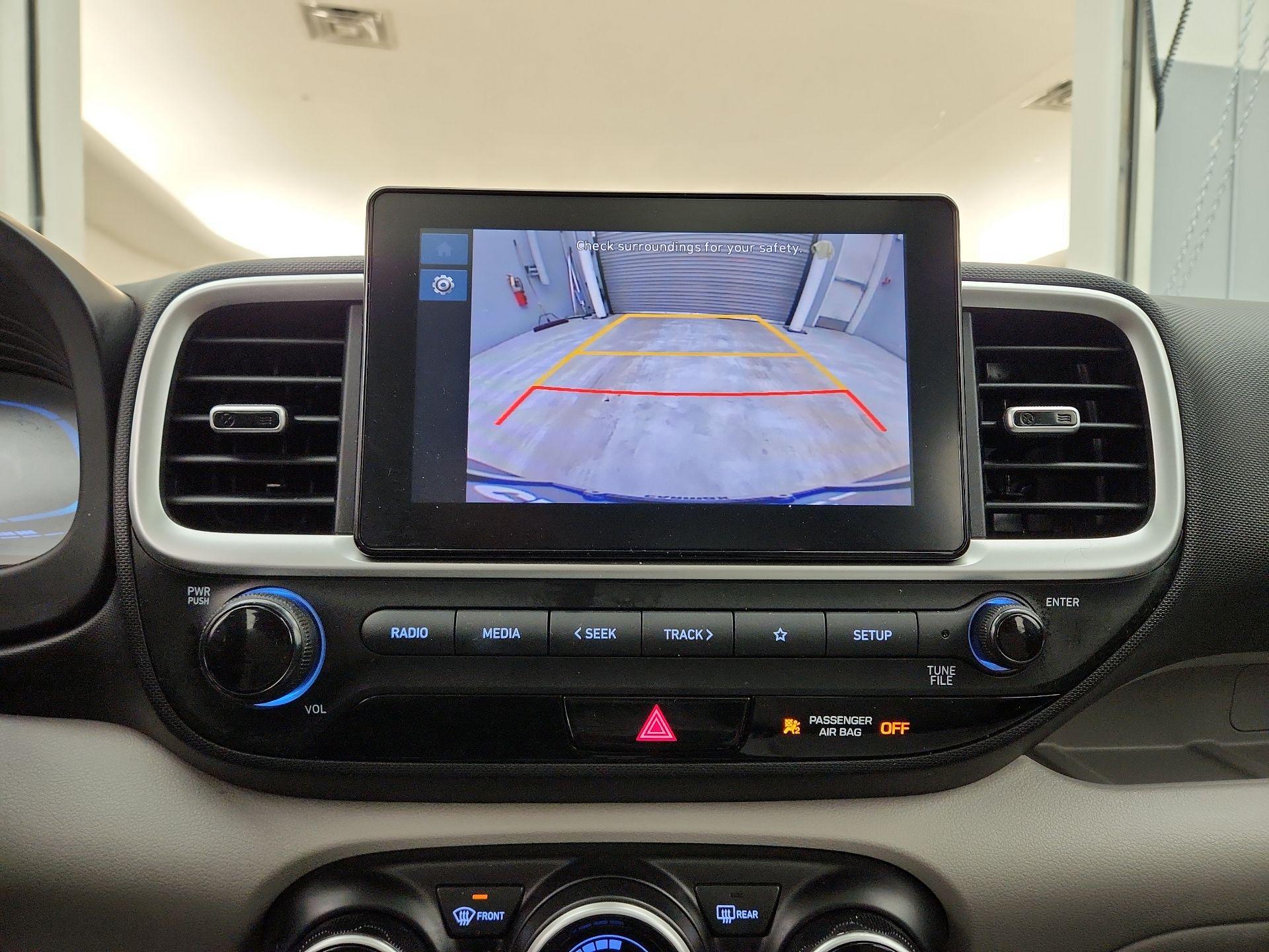 Thumbnail: 2023 Hyundai Venue - 14