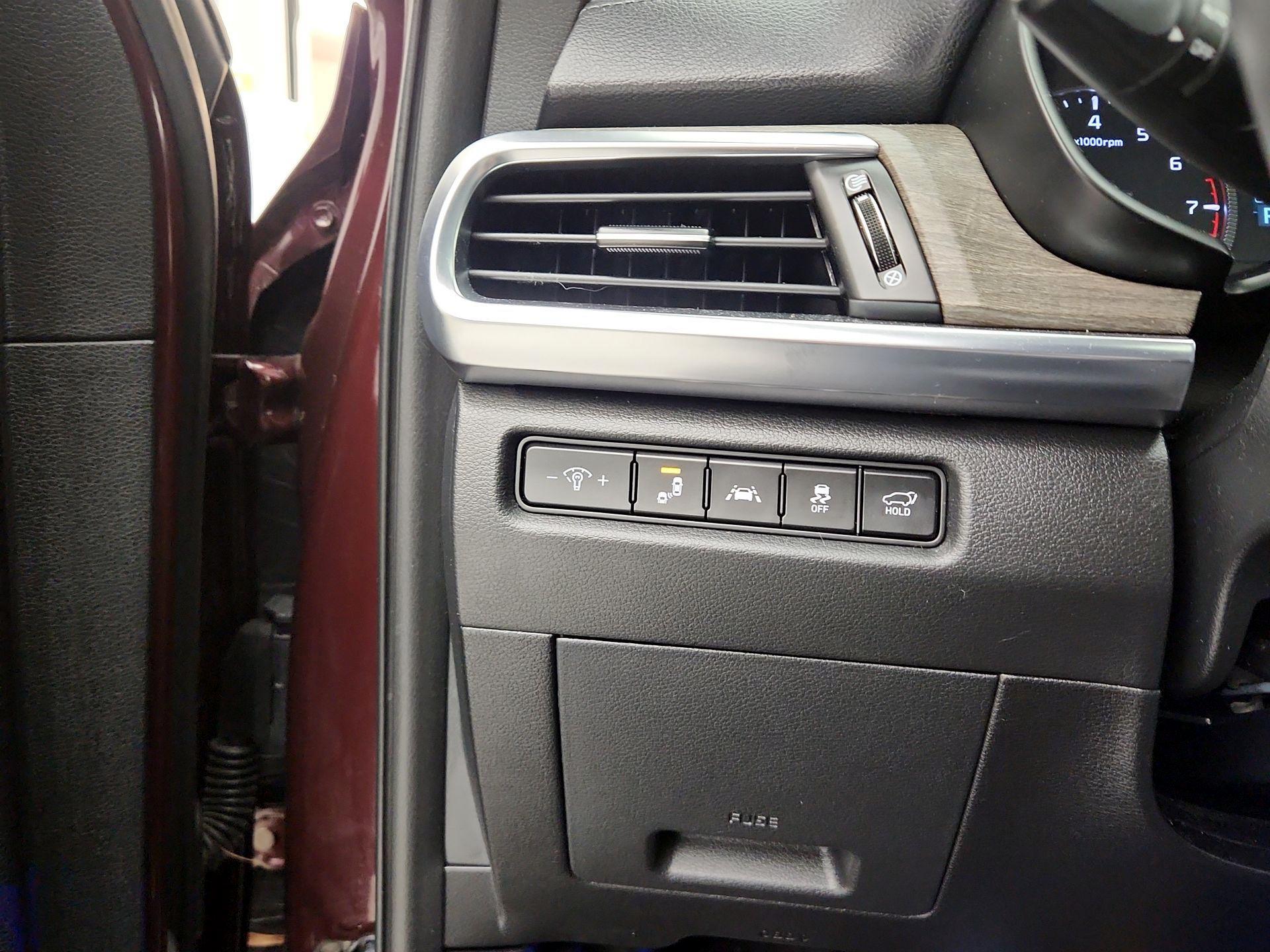 Thumbnail: 2021 Kia Telluride - 13