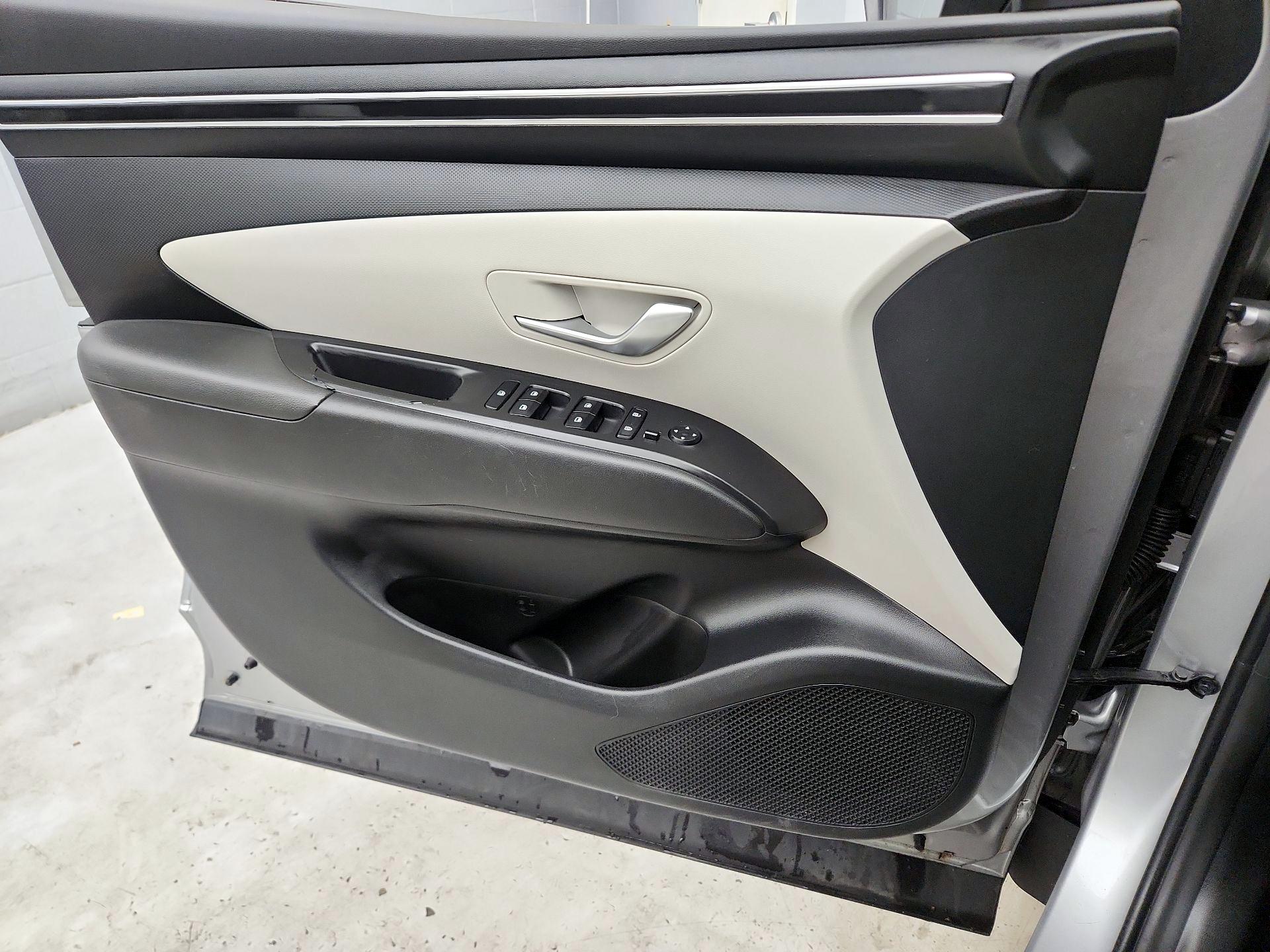 Thumbnail: 2022 Hyundai Tucson - 12