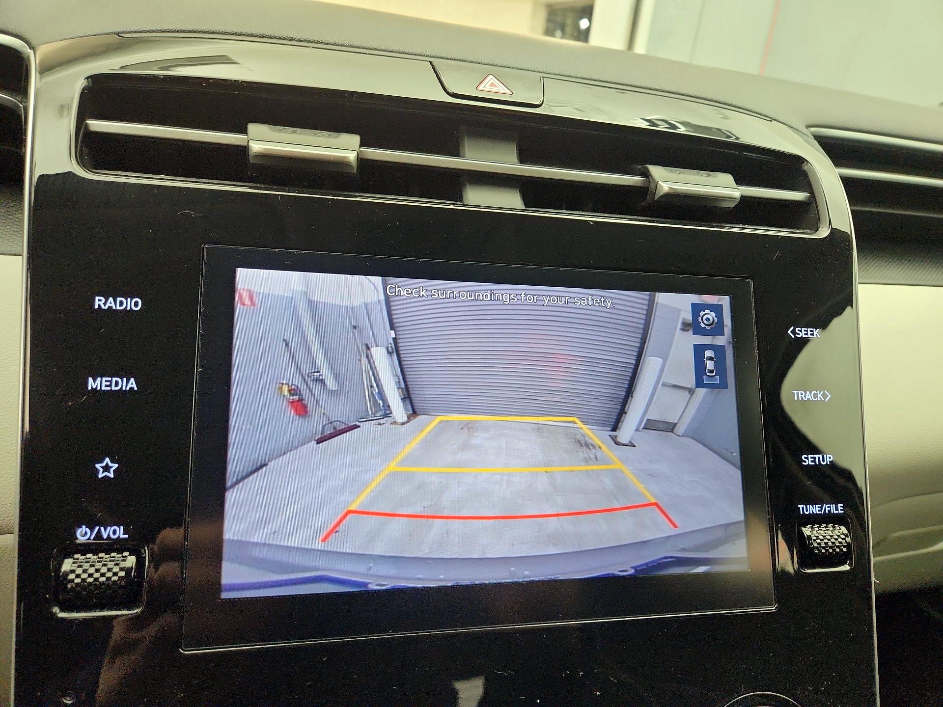 Thumbnail: 2022 Hyundai Tucson - 14