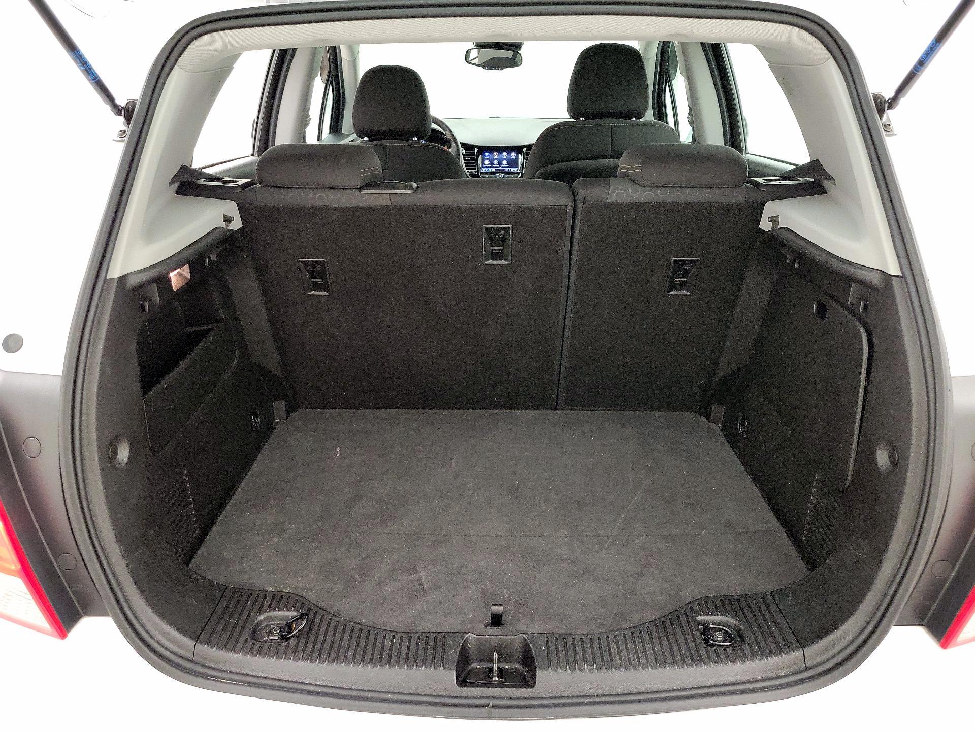 Thumbnail: 2020 Chevrolet Trax - 20