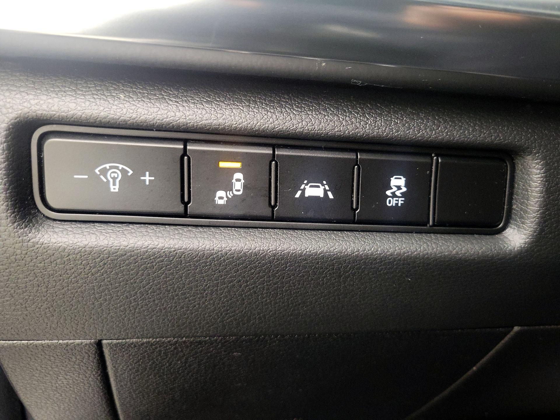 Thumbnail: 2022 Kia Telluride - 13