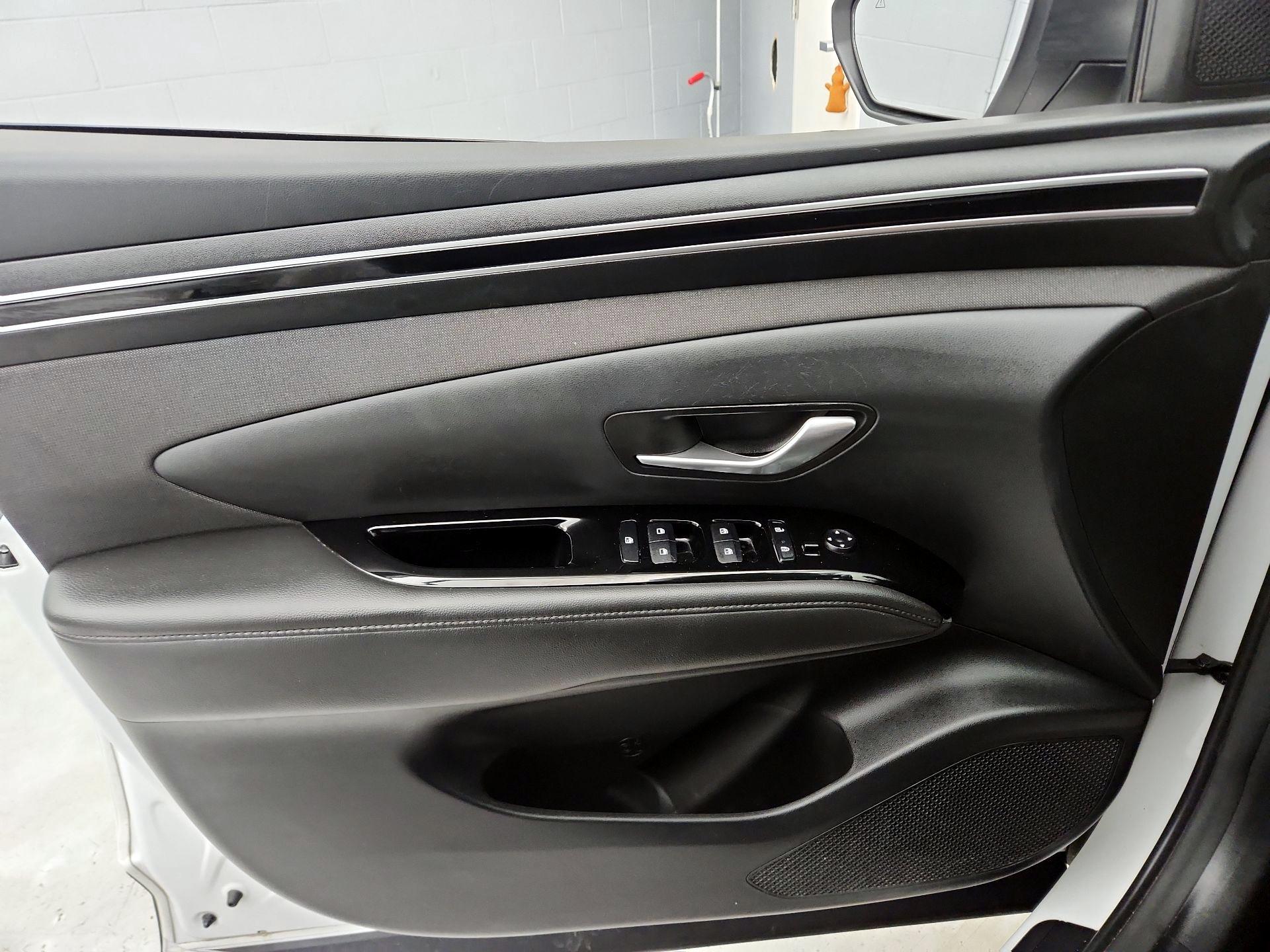 Thumbnail: 2022 Hyundai Tucson - 12