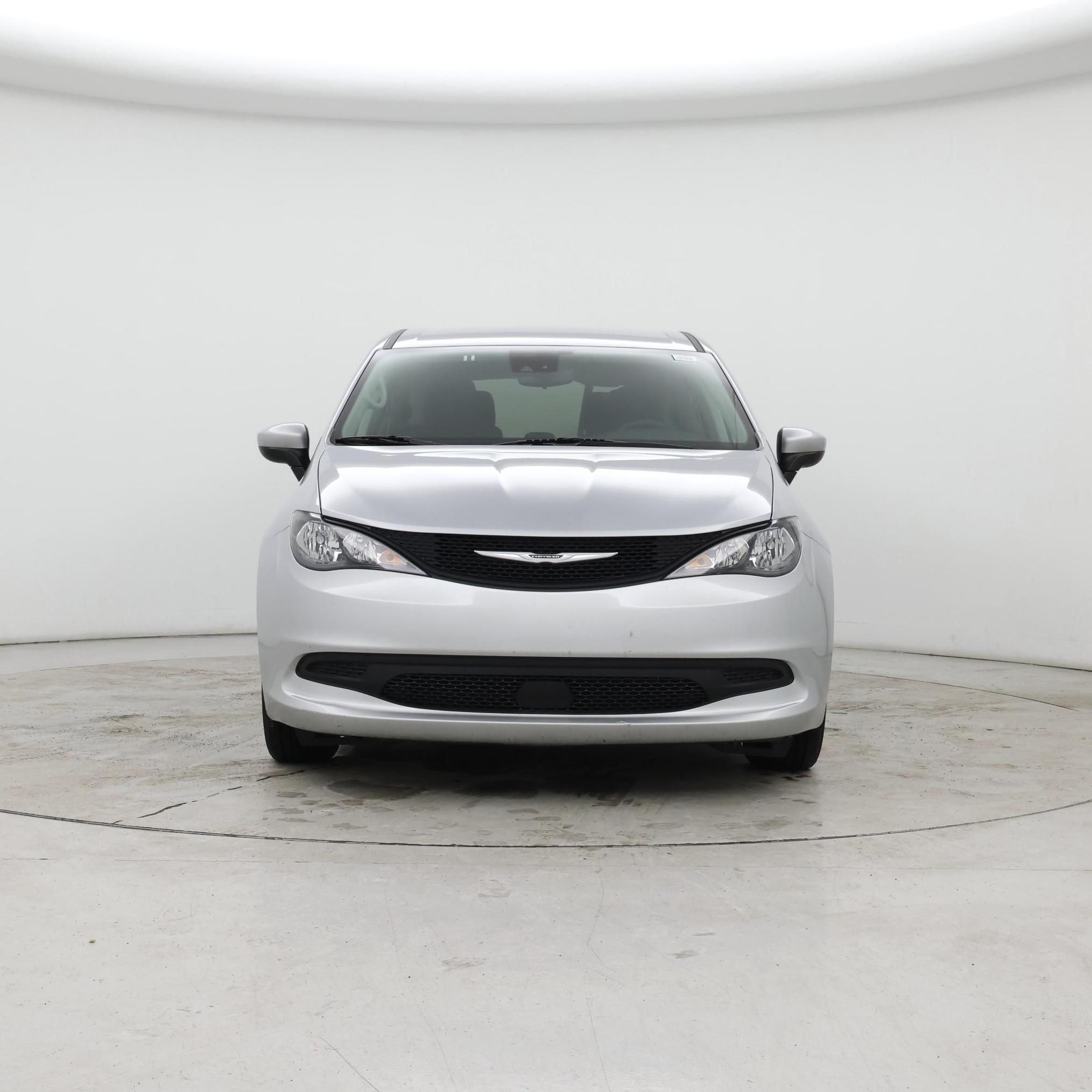 Thumbnail: 2023 Chrysler Voyager - 5