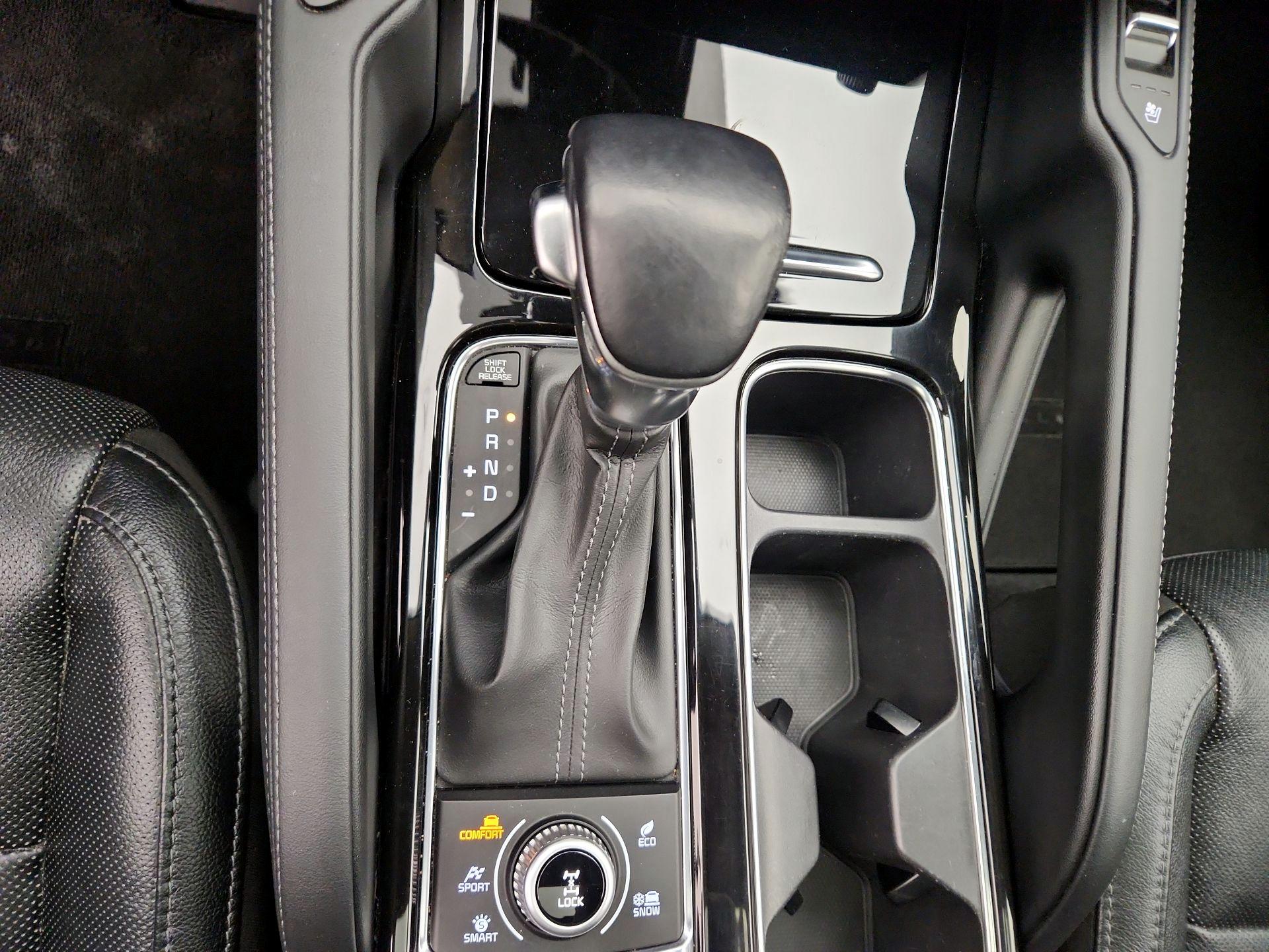 Thumbnail: 2020 Kia Telluride - 18