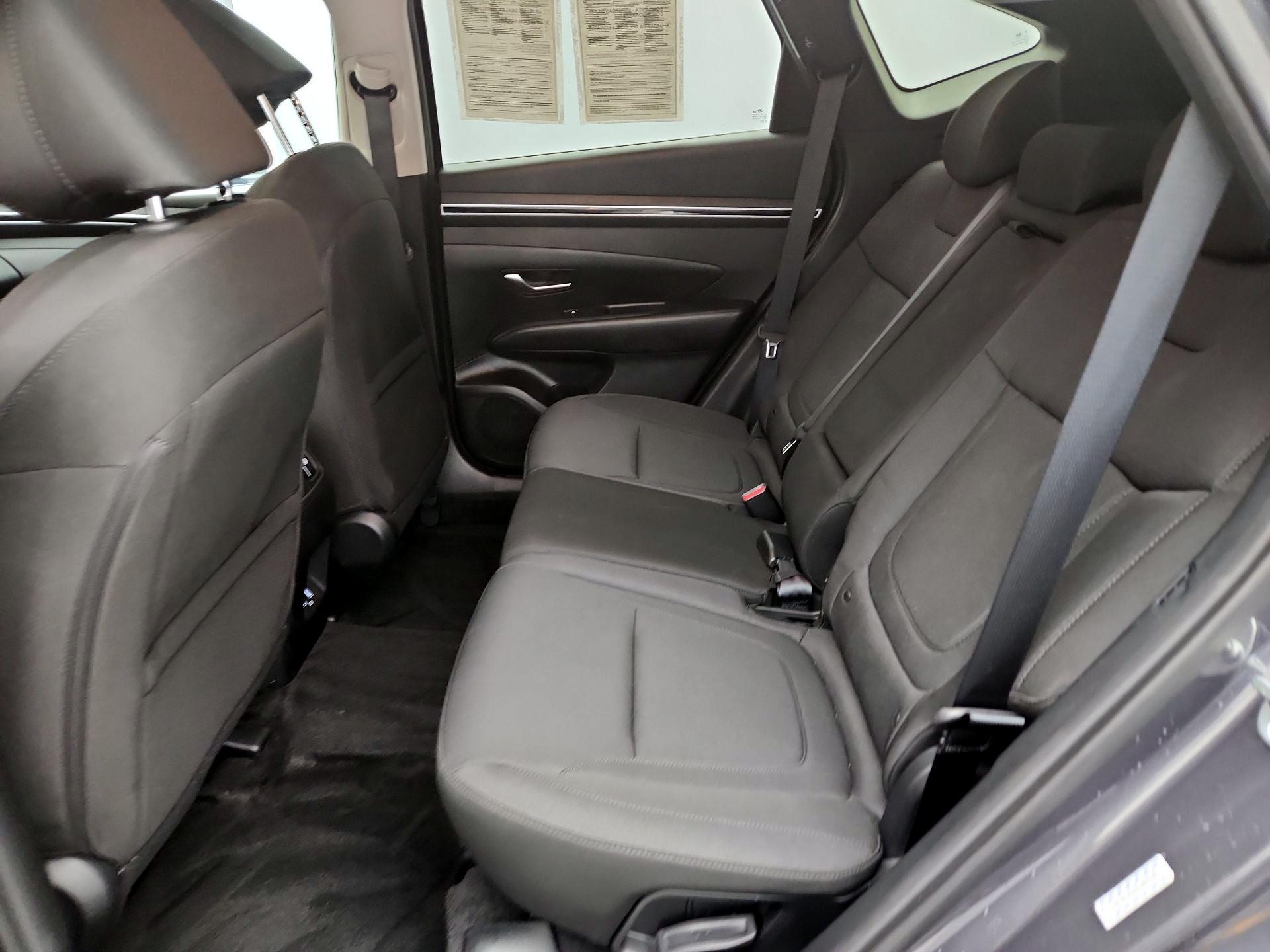 Thumbnail: 2023 Hyundai Tucson - 19