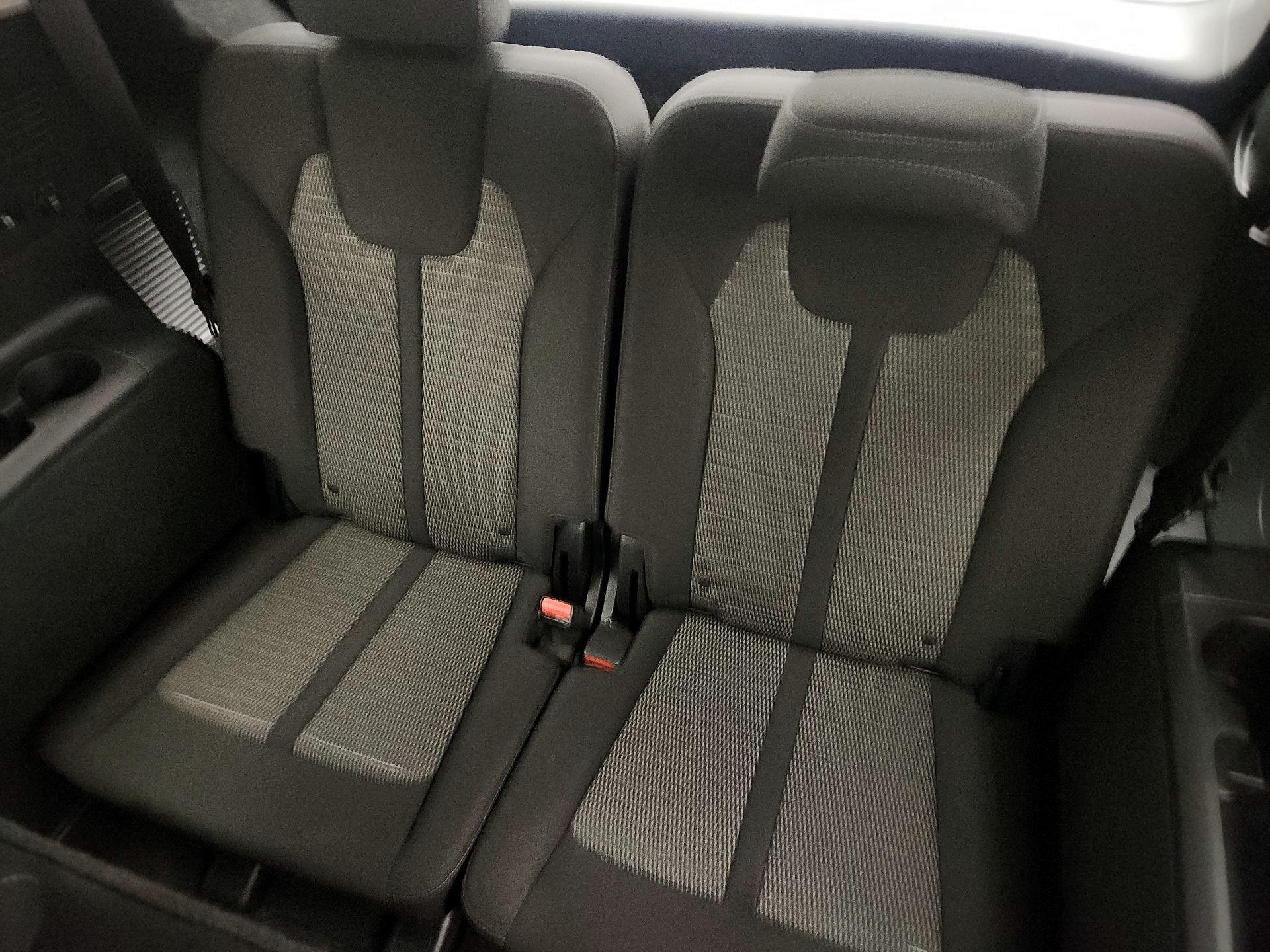 Thumbnail: 2023 Kia Sorento - 20