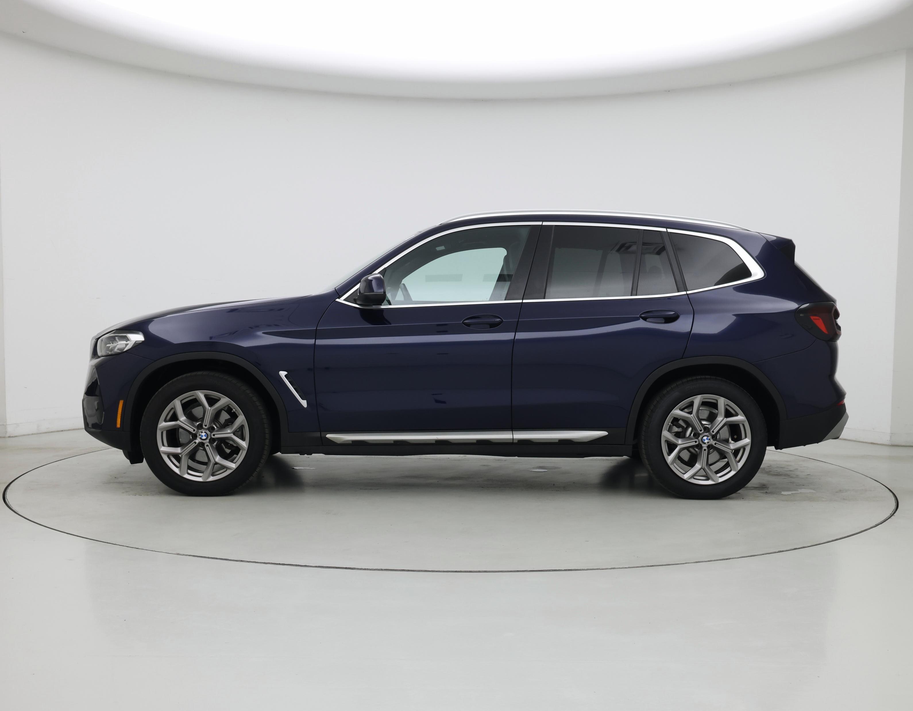 Thumbnail: 2022 BMW X3 - 3
