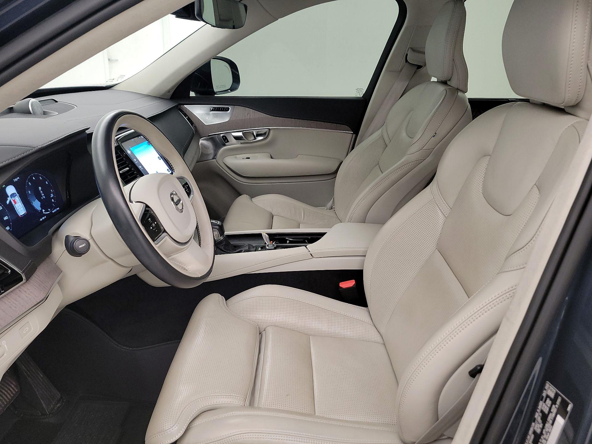 Thumbnail: 2022 Volvo XC90 - 11