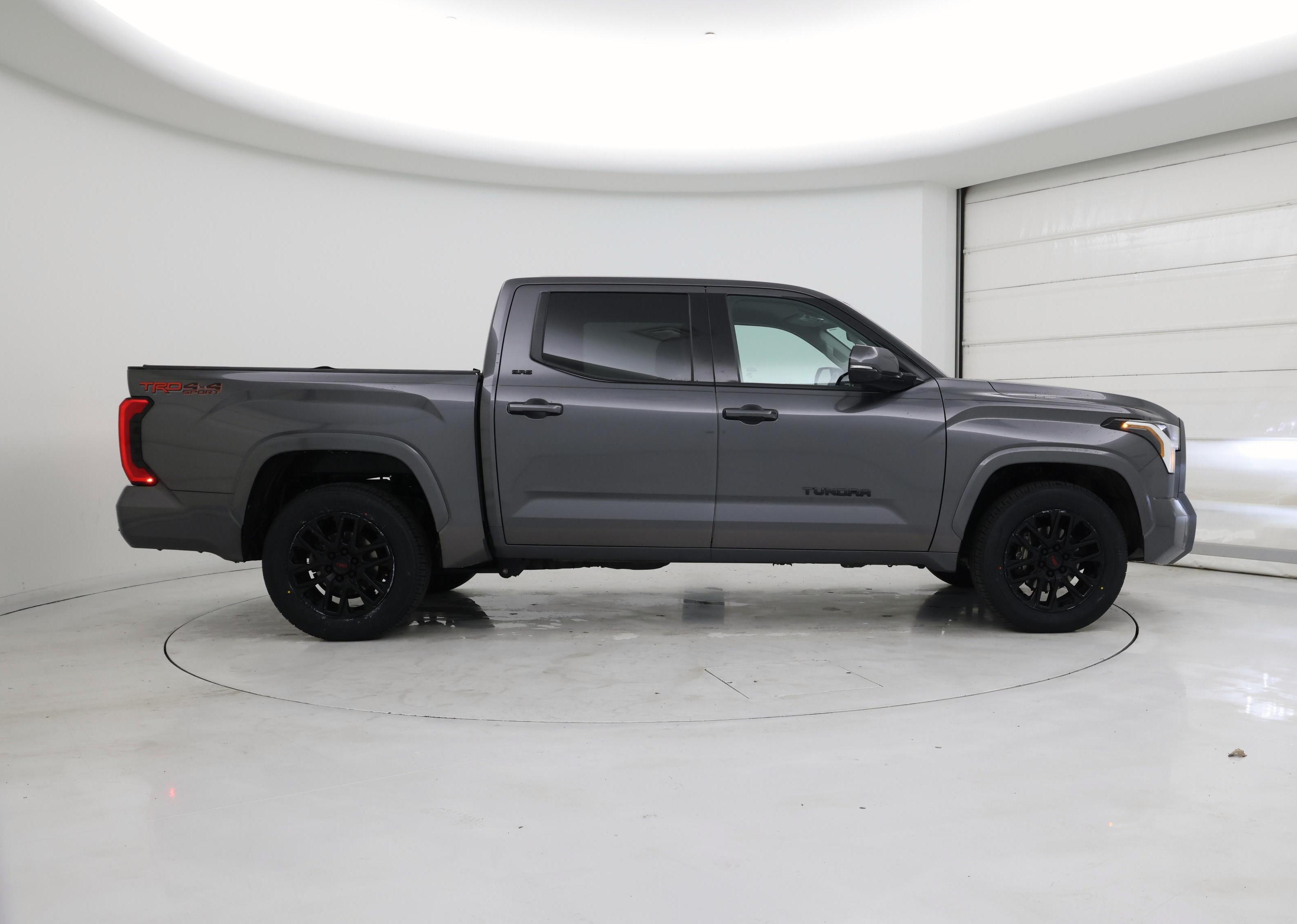 Thumbnail: 2023 Toyota Tundra - 7