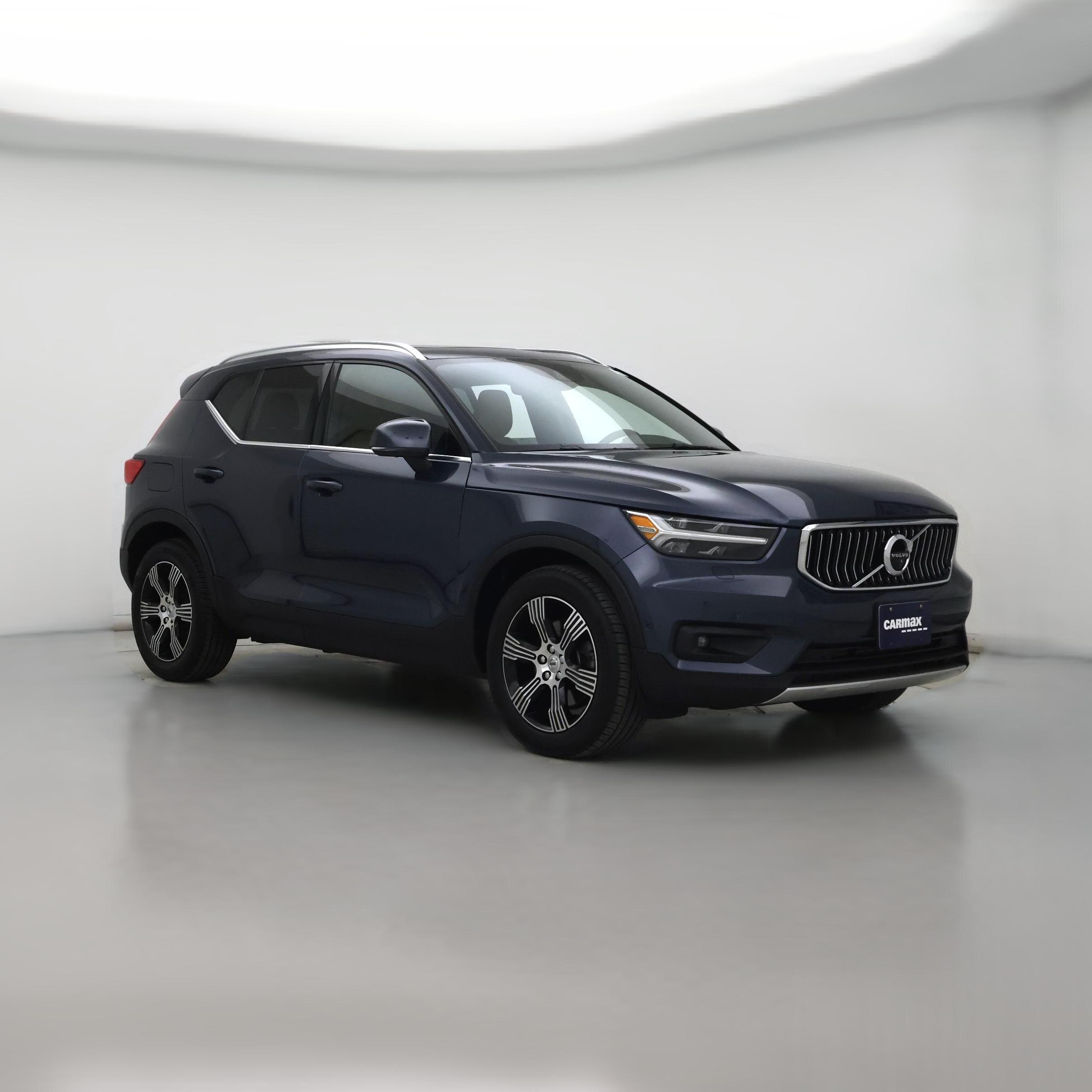 Thumbnail: 2021 Volvo XC40 - 1