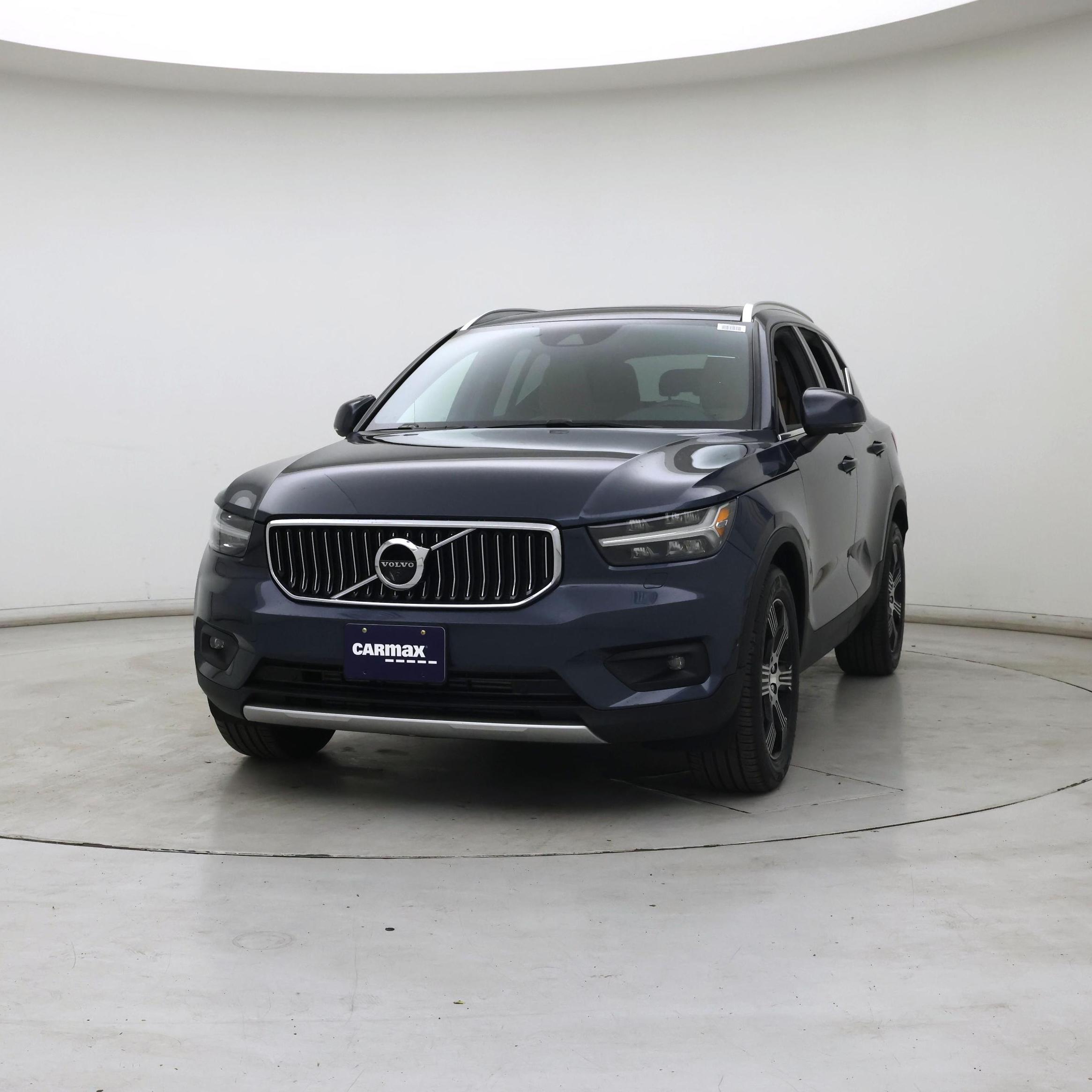 Thumbnail: 2021 Volvo XC40 - 4
