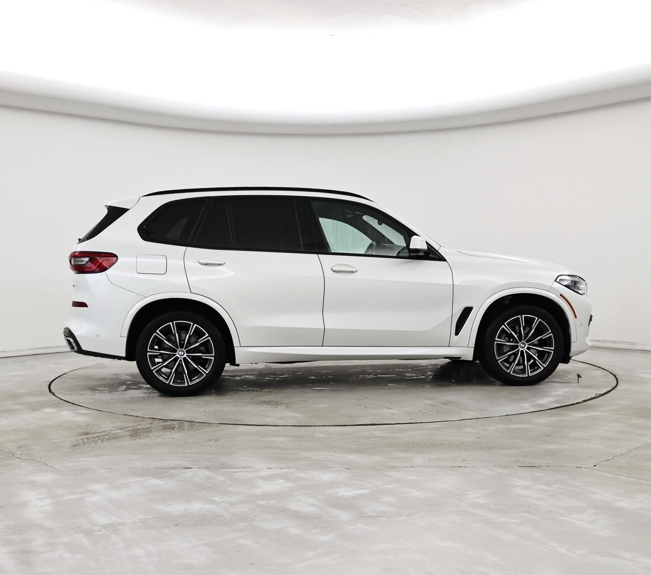 Thumbnail: 2020 BMW X5 - 7