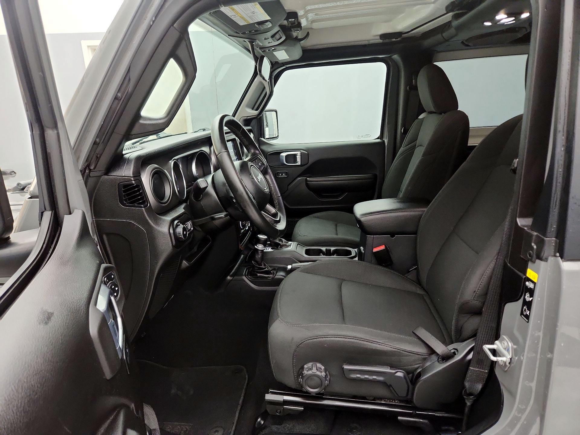 Thumbnail: 2021 Jeep Wrangler - 11