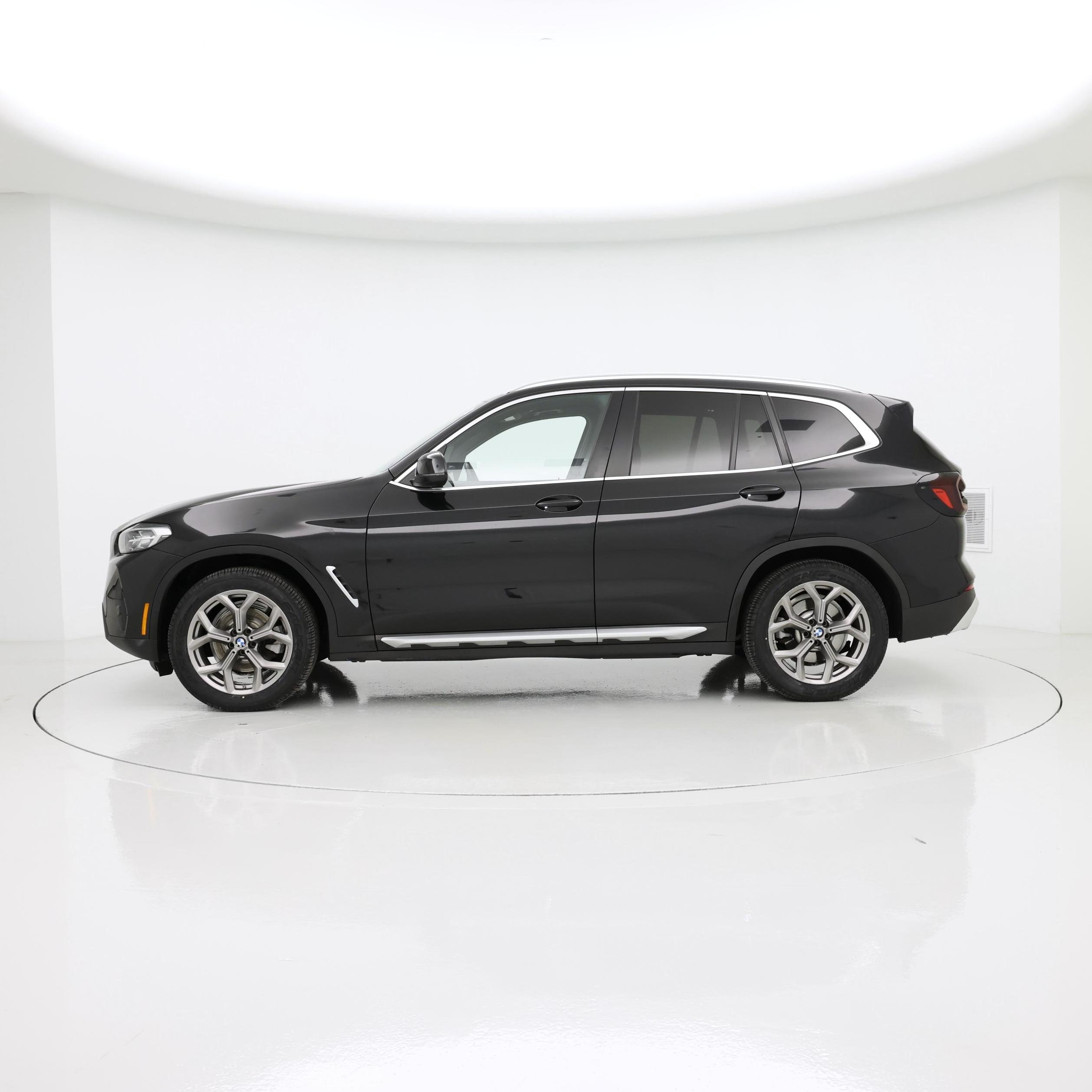 Thumbnail: 2022 BMW X3 - 3