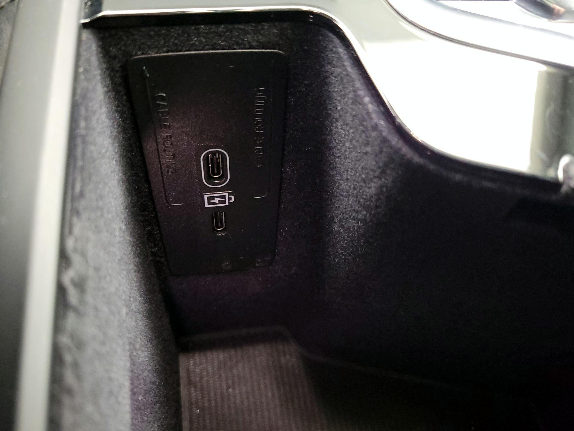 Thumbnail: 2023 Volvo XC90 - 19