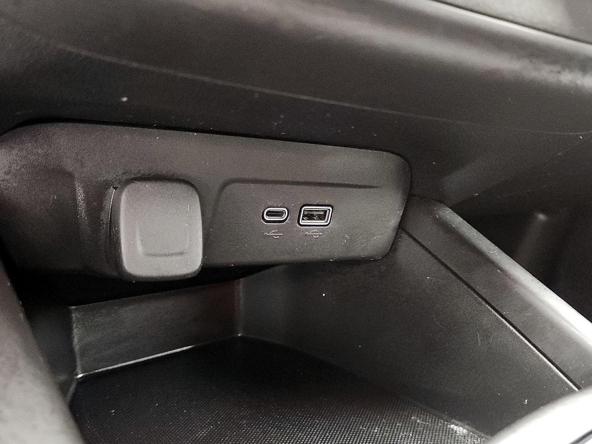 Thumbnail: 2024 Chevrolet Trax - 18