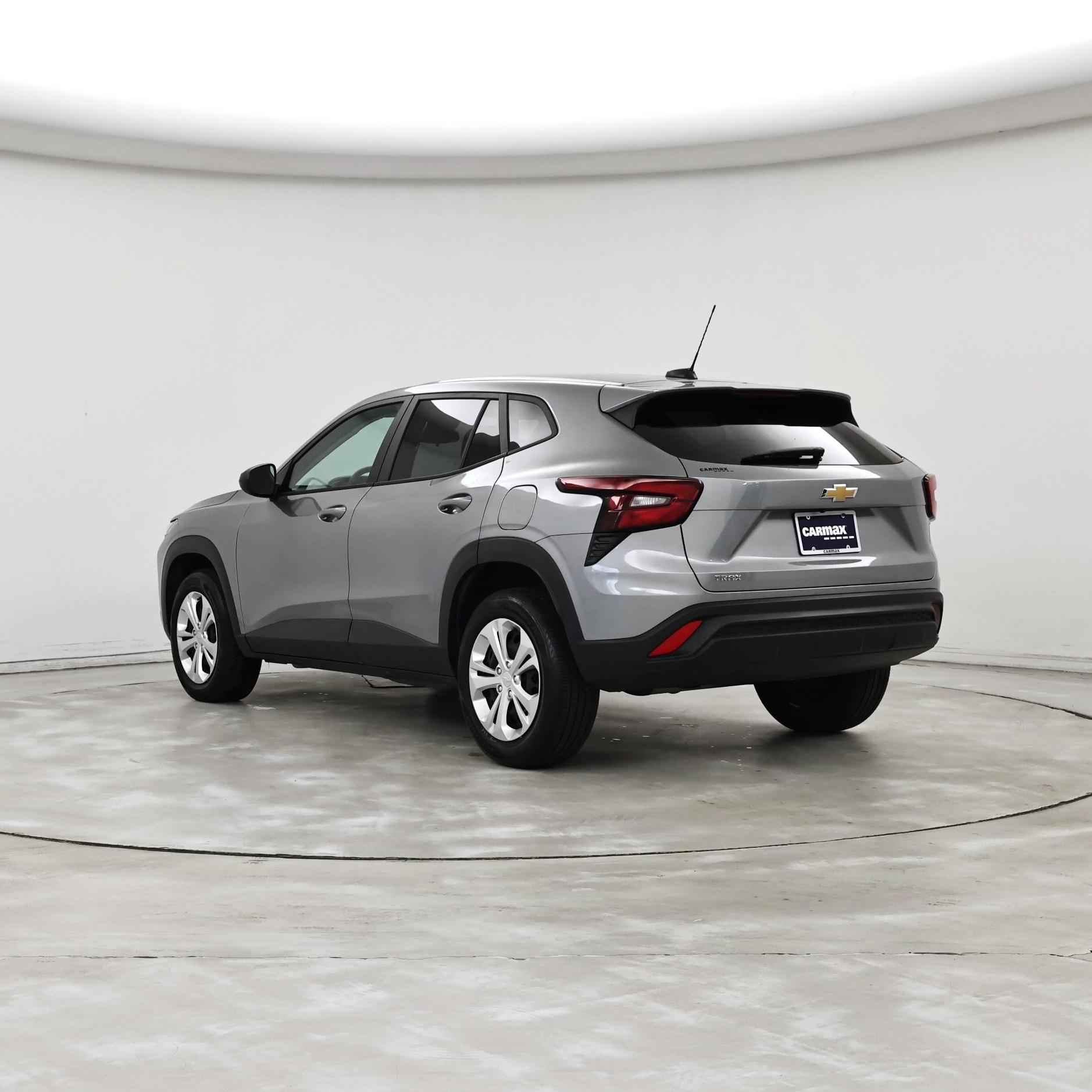 Thumbnail: 2024 Chevrolet Trax - 2