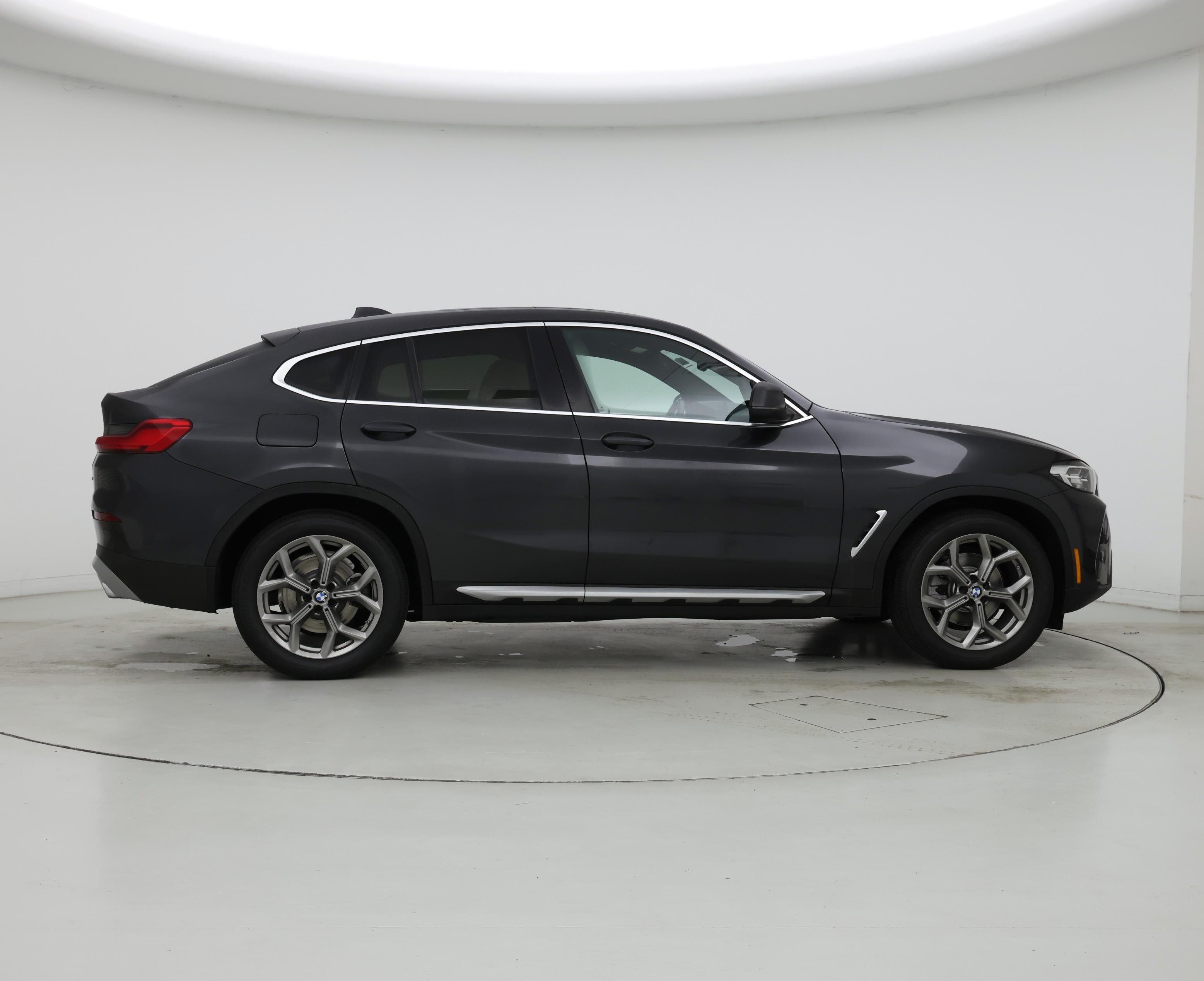 Thumbnail: 2022 BMW X4 - 7
