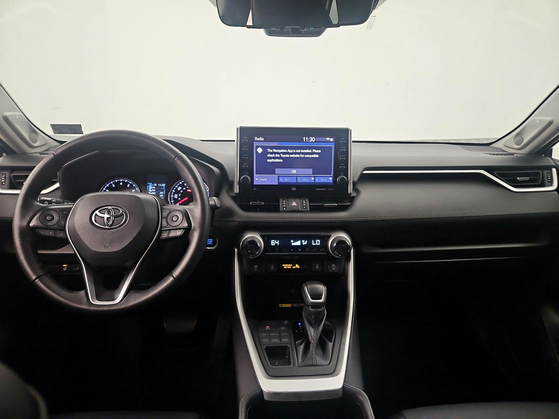 Thumbnail: 2022 Toyota RAV4 - 9