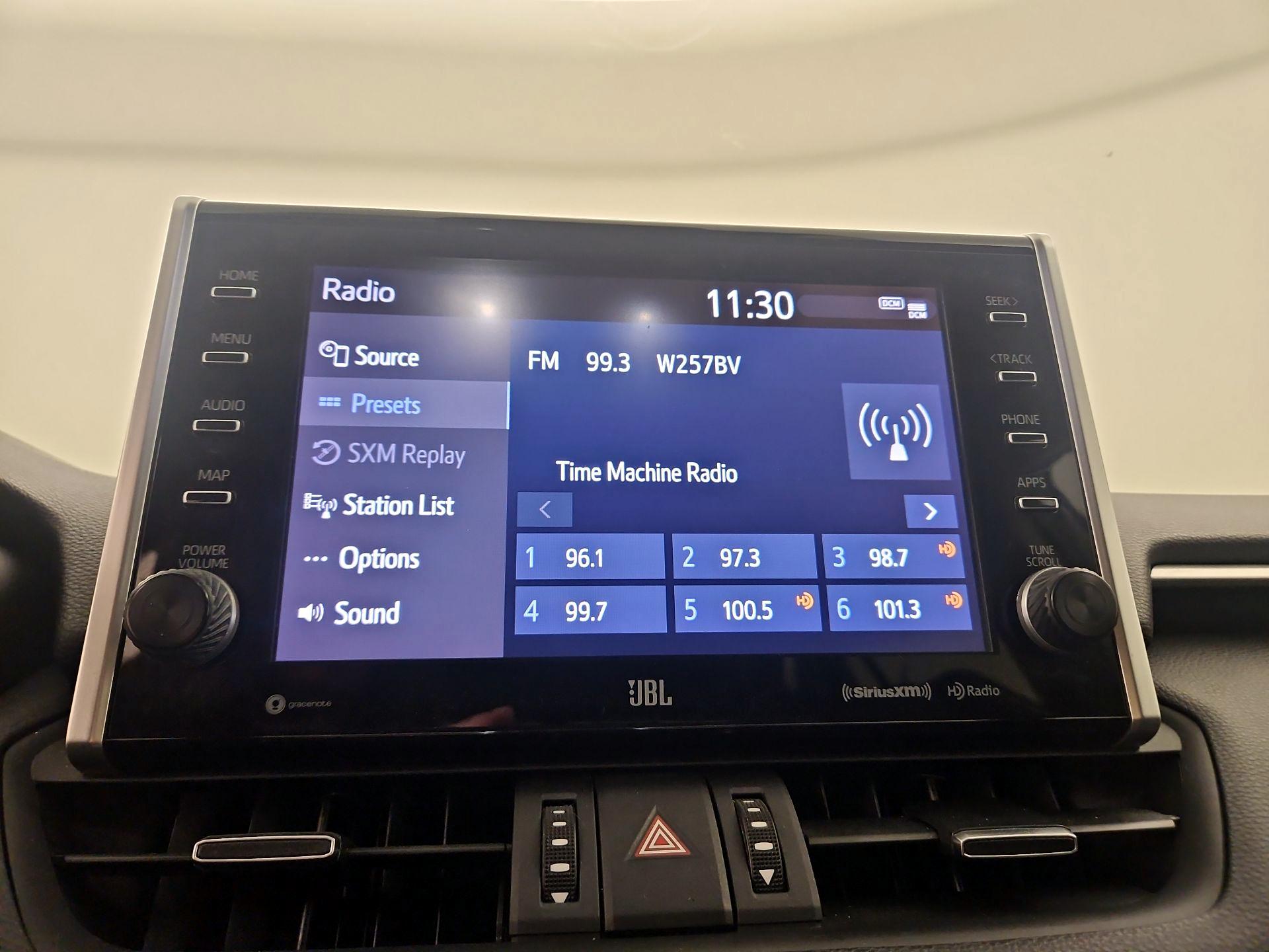 Thumbnail: 2022 Toyota RAV4 - 15