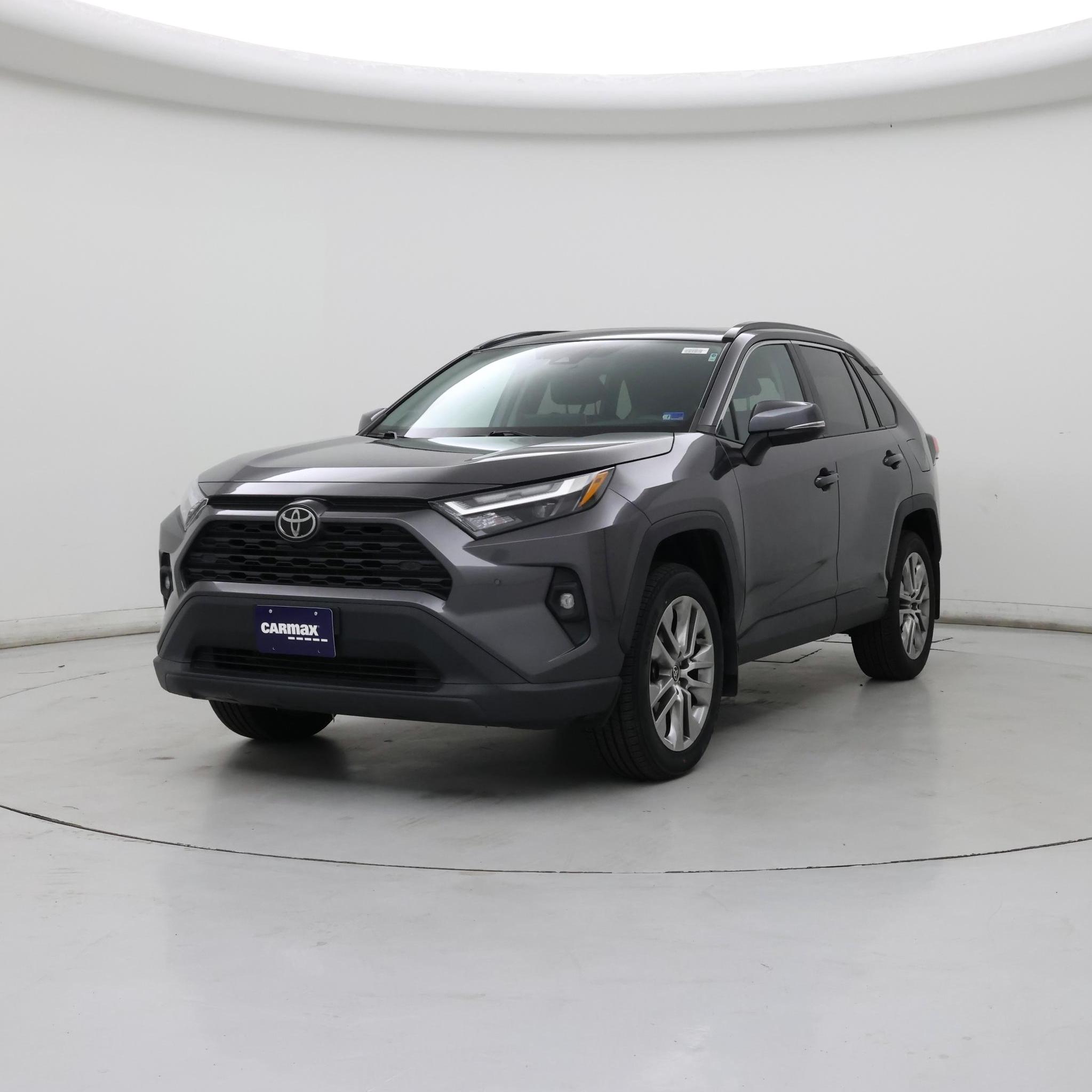 Thumbnail: 2022 Toyota RAV4 - 4