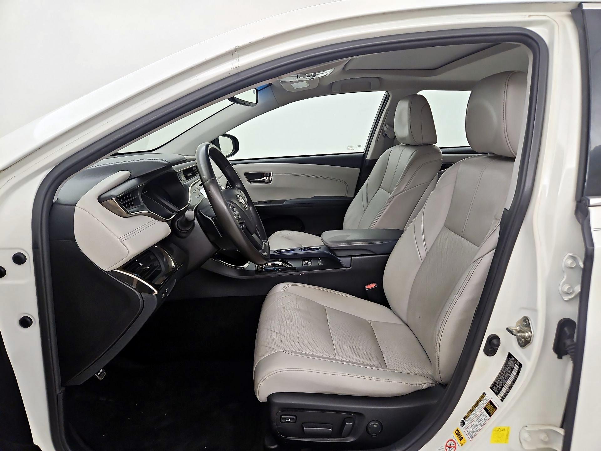 Thumbnail: 2015 Toyota Avalon - 11