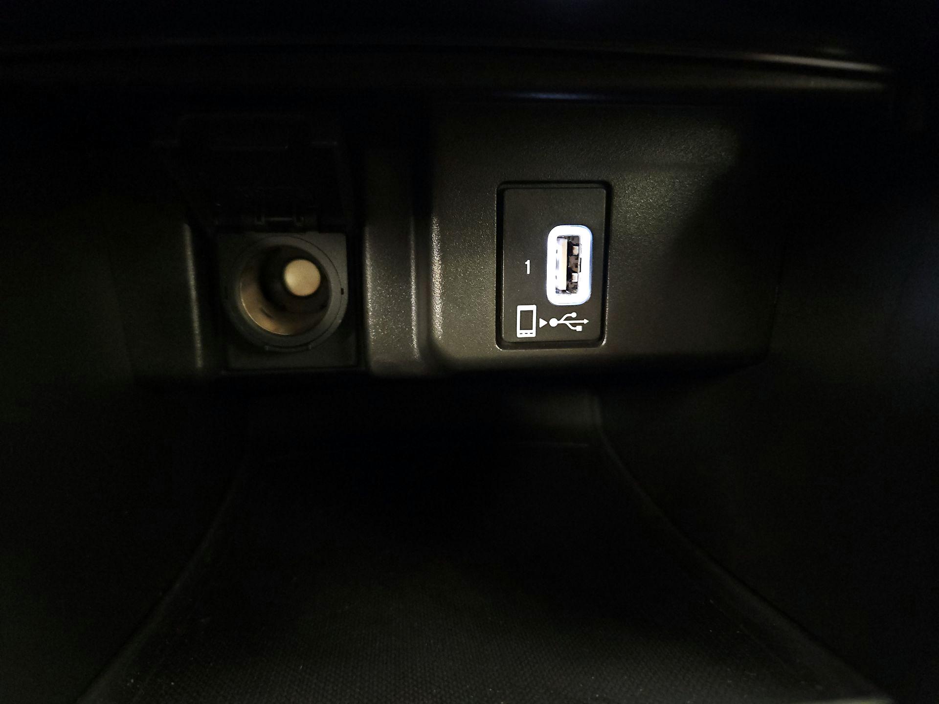 Thumbnail: 2019 Honda Accord - 18