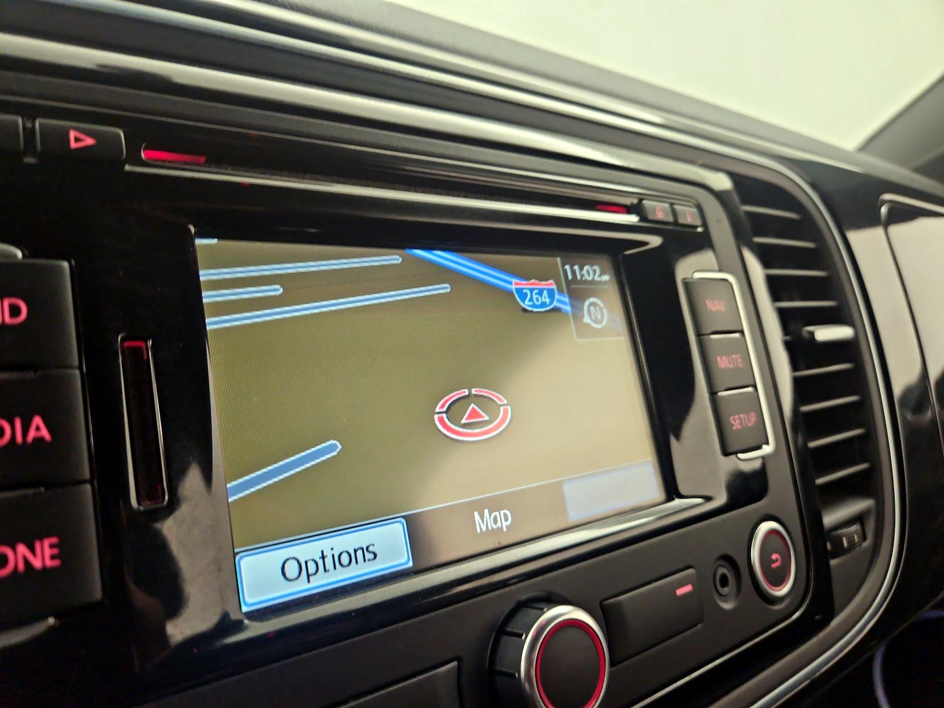 Thumbnail: 2014 Volkswagen Beetle - 14