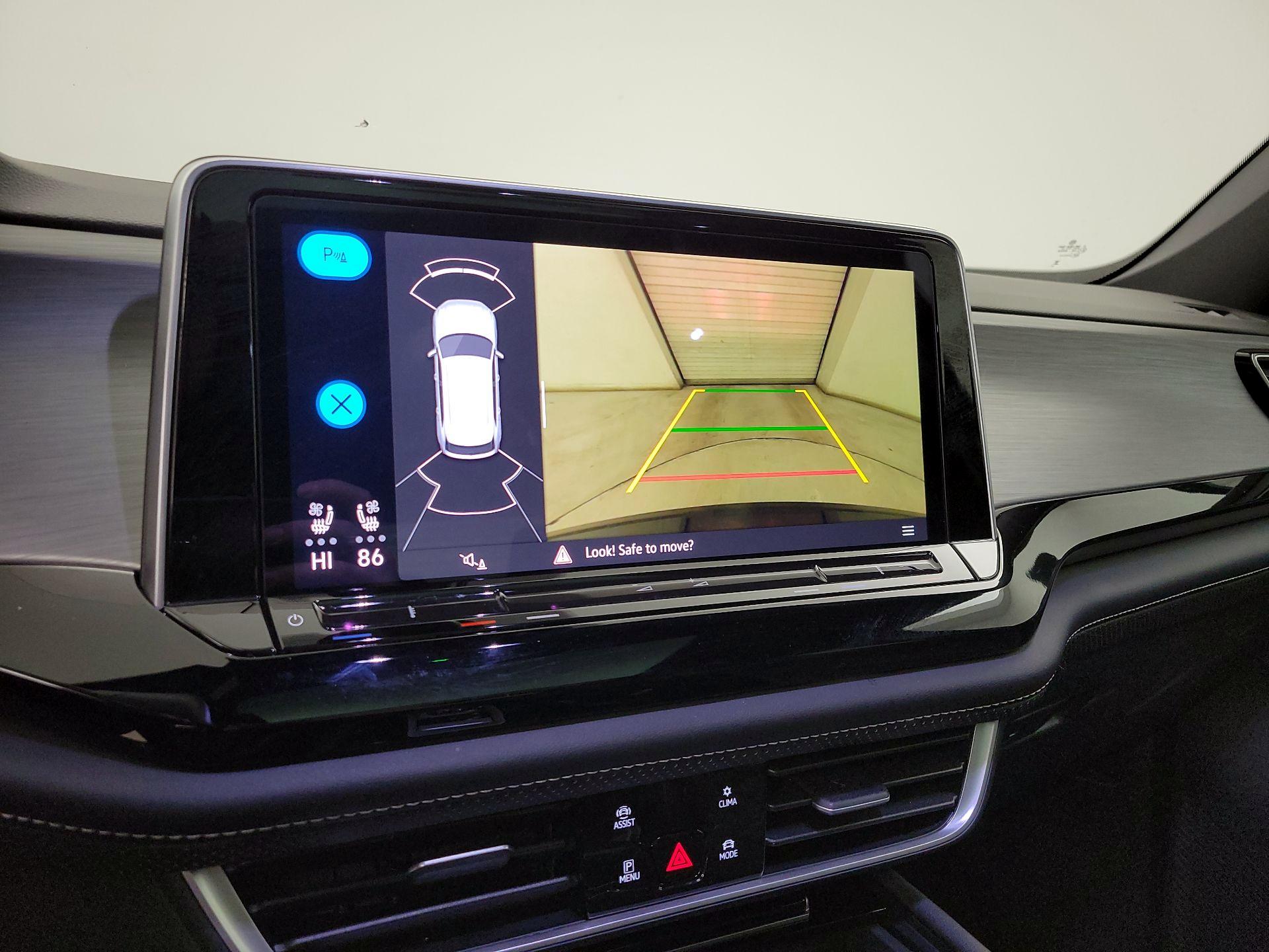 Thumbnail: 2024 Volkswagen Atlas - 15