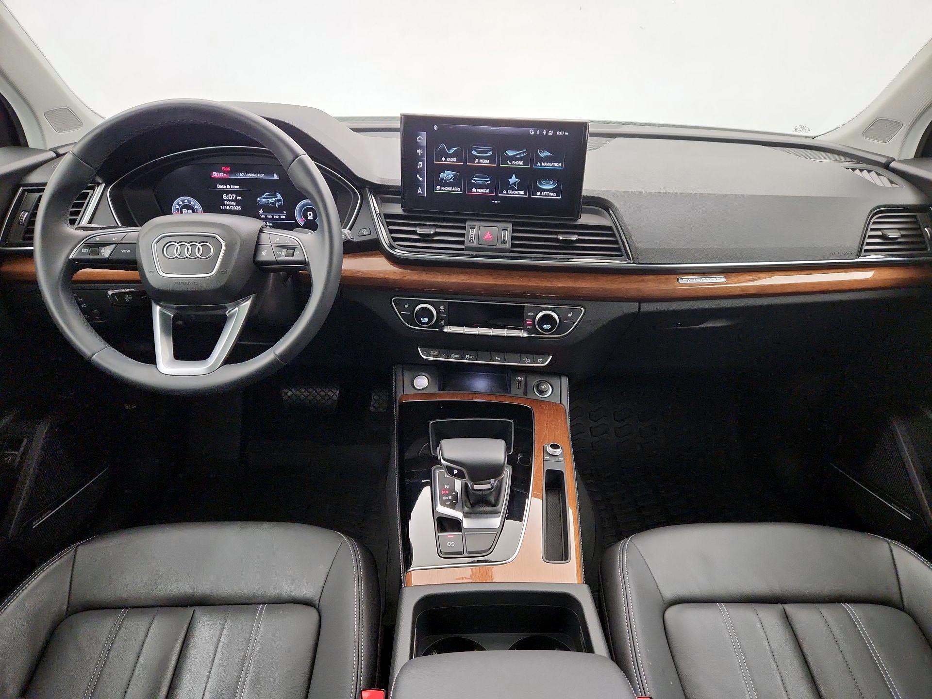 Thumbnail: 2022 Audi Q5 - 9