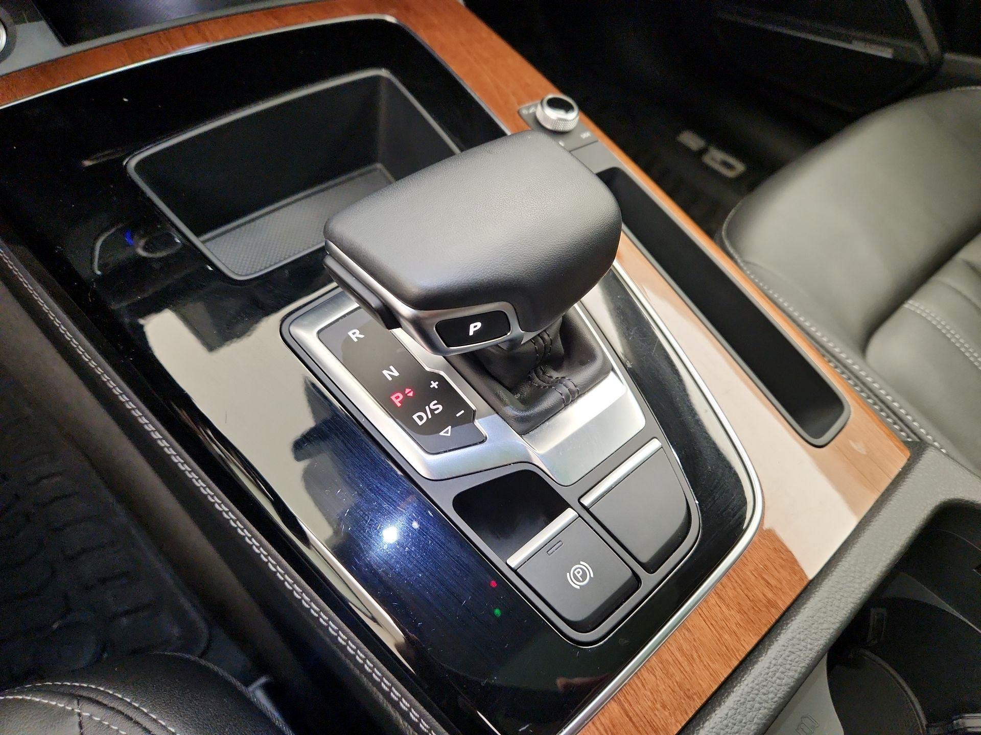 Thumbnail: 2022 Audi Q5 - 17