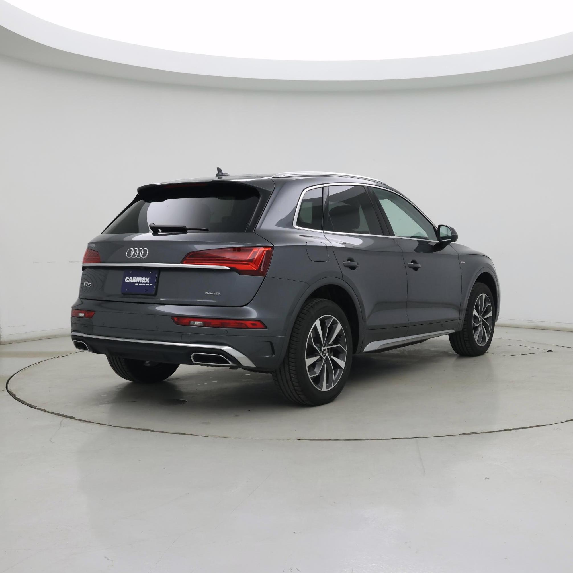 Thumbnail: 2022 Audi Q5 - 8