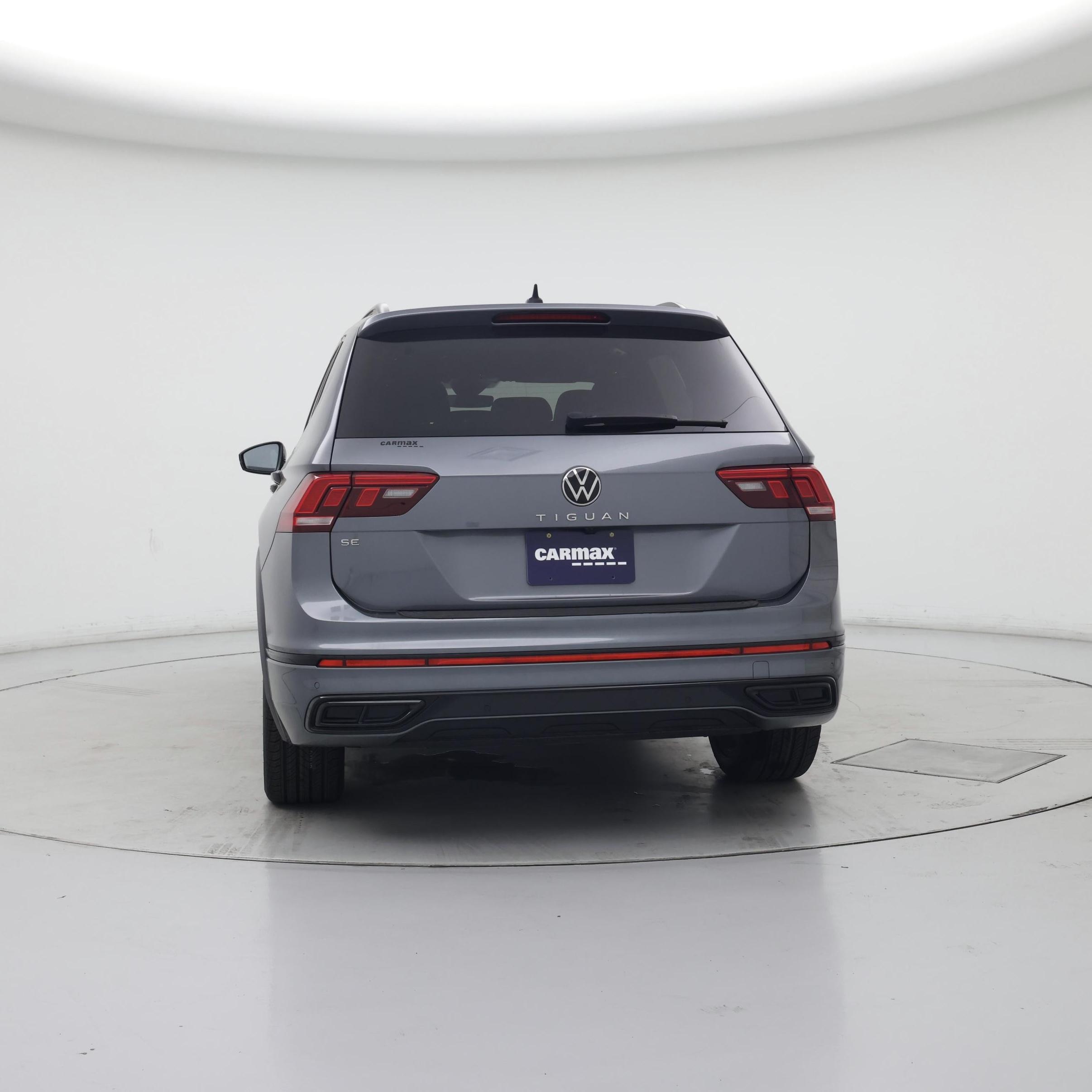 Thumbnail: 2023 Volkswagen Tiguan - 6