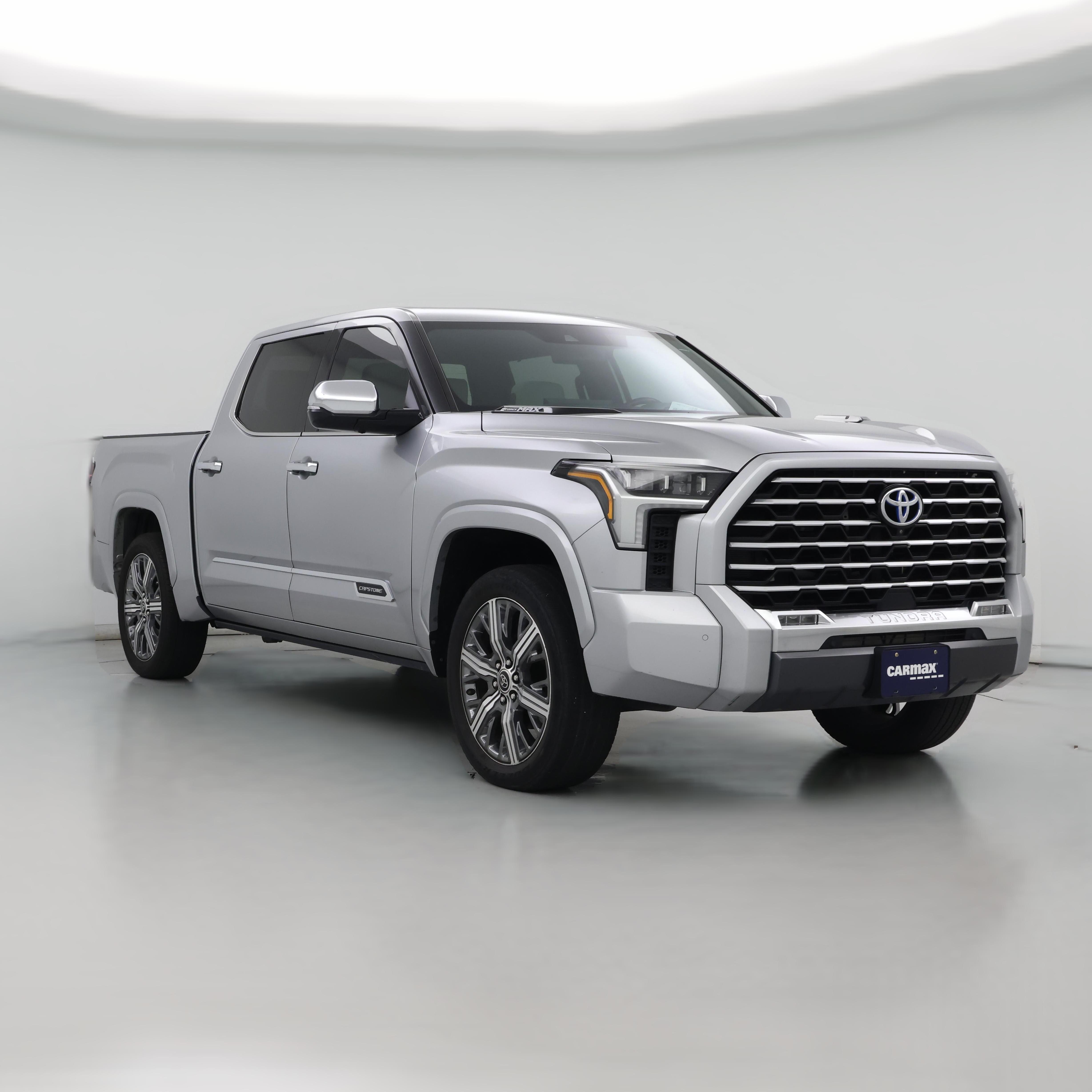 Thumbnail: 2022 Toyota Tundra - 1