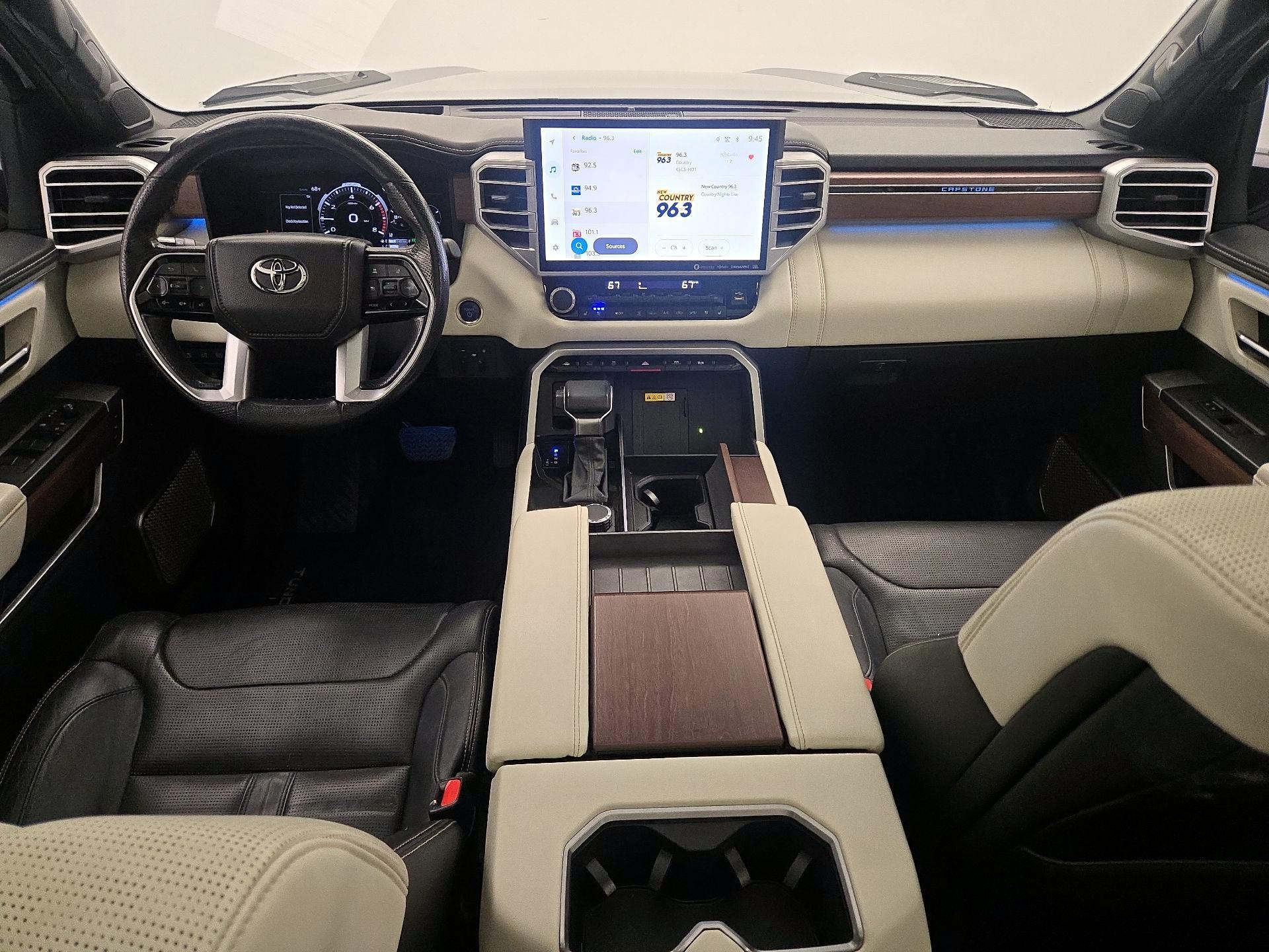 Thumbnail: 2022 Toyota Tundra - 9