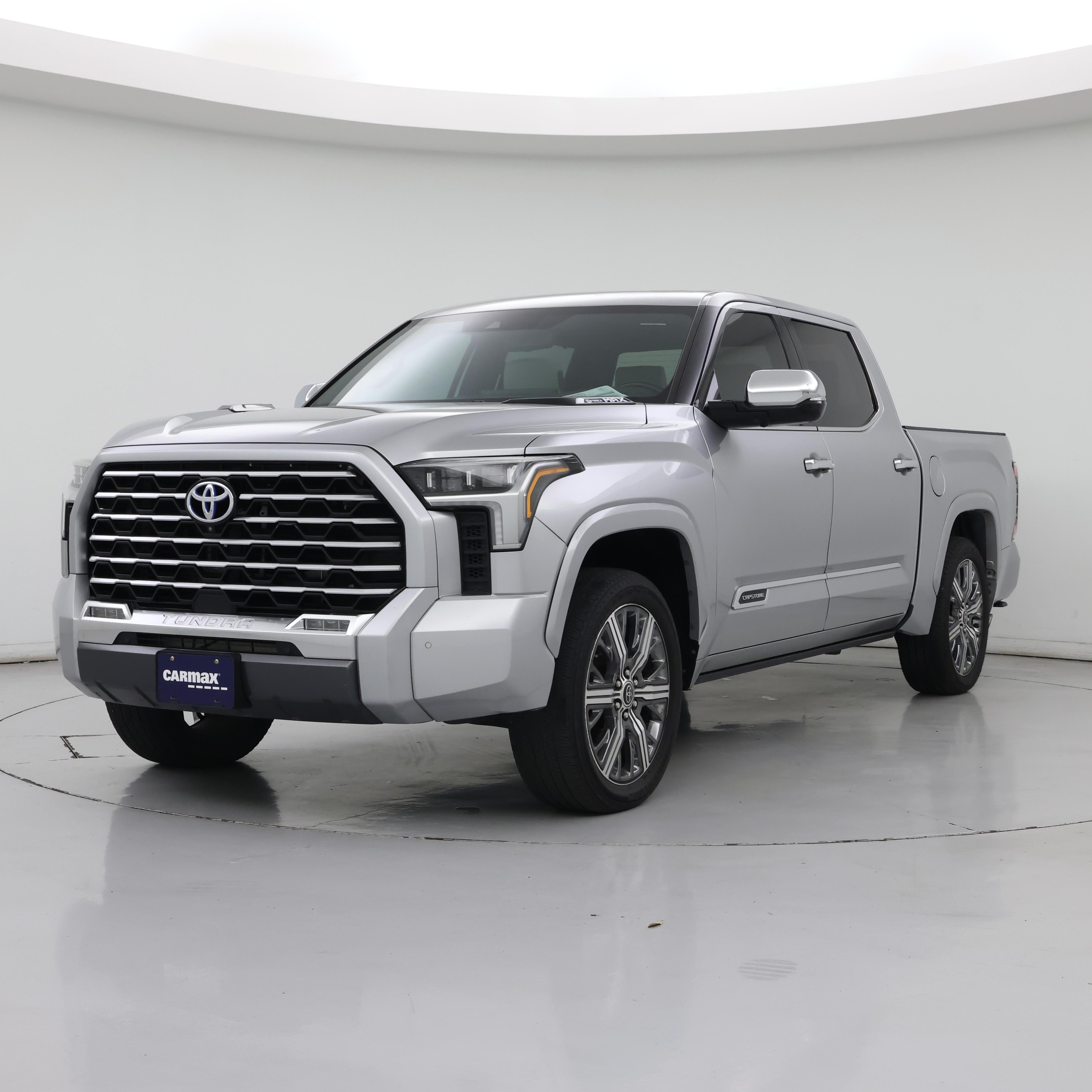 Thumbnail: 2022 Toyota Tundra - 4