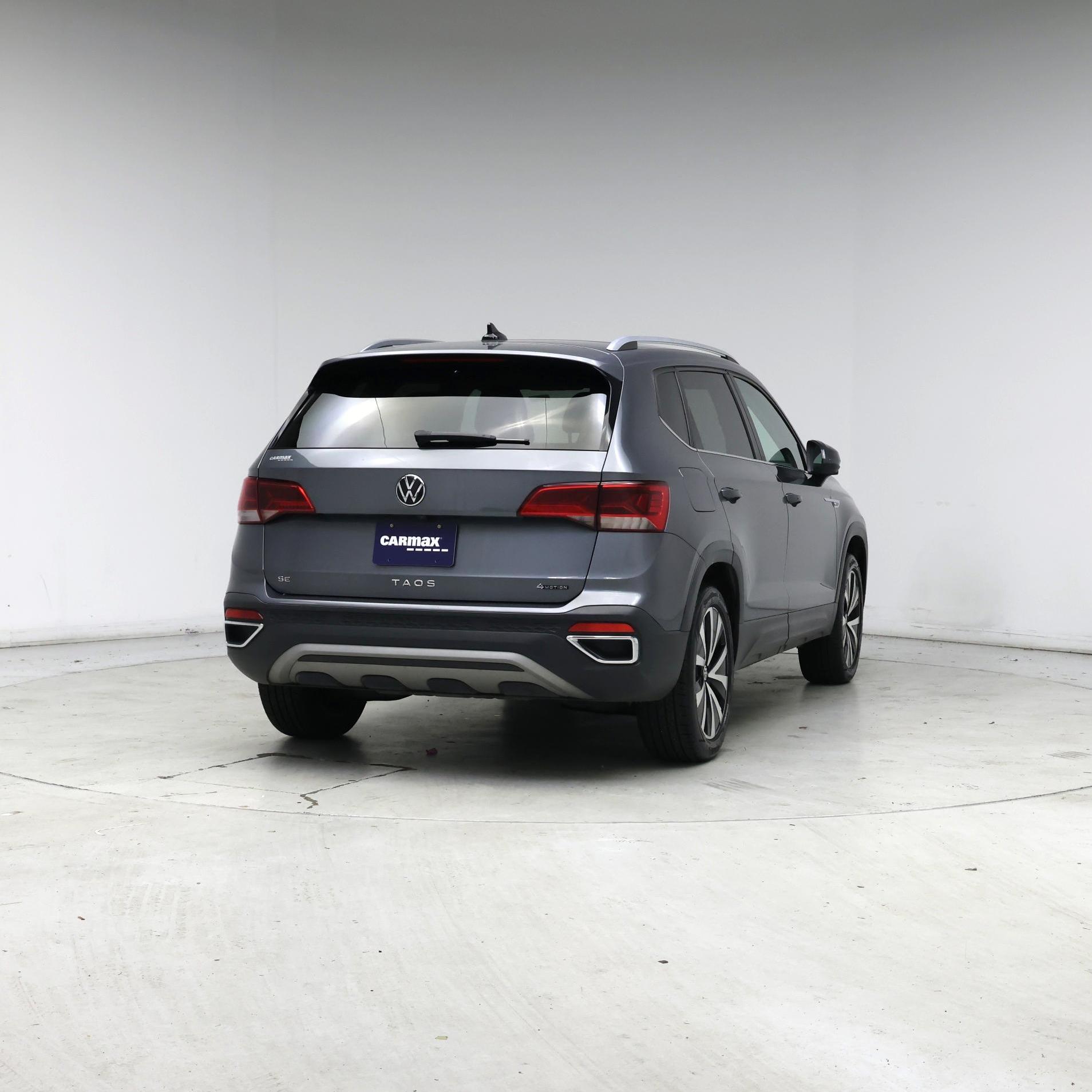 Thumbnail: 2022 Volkswagen Taos - 8