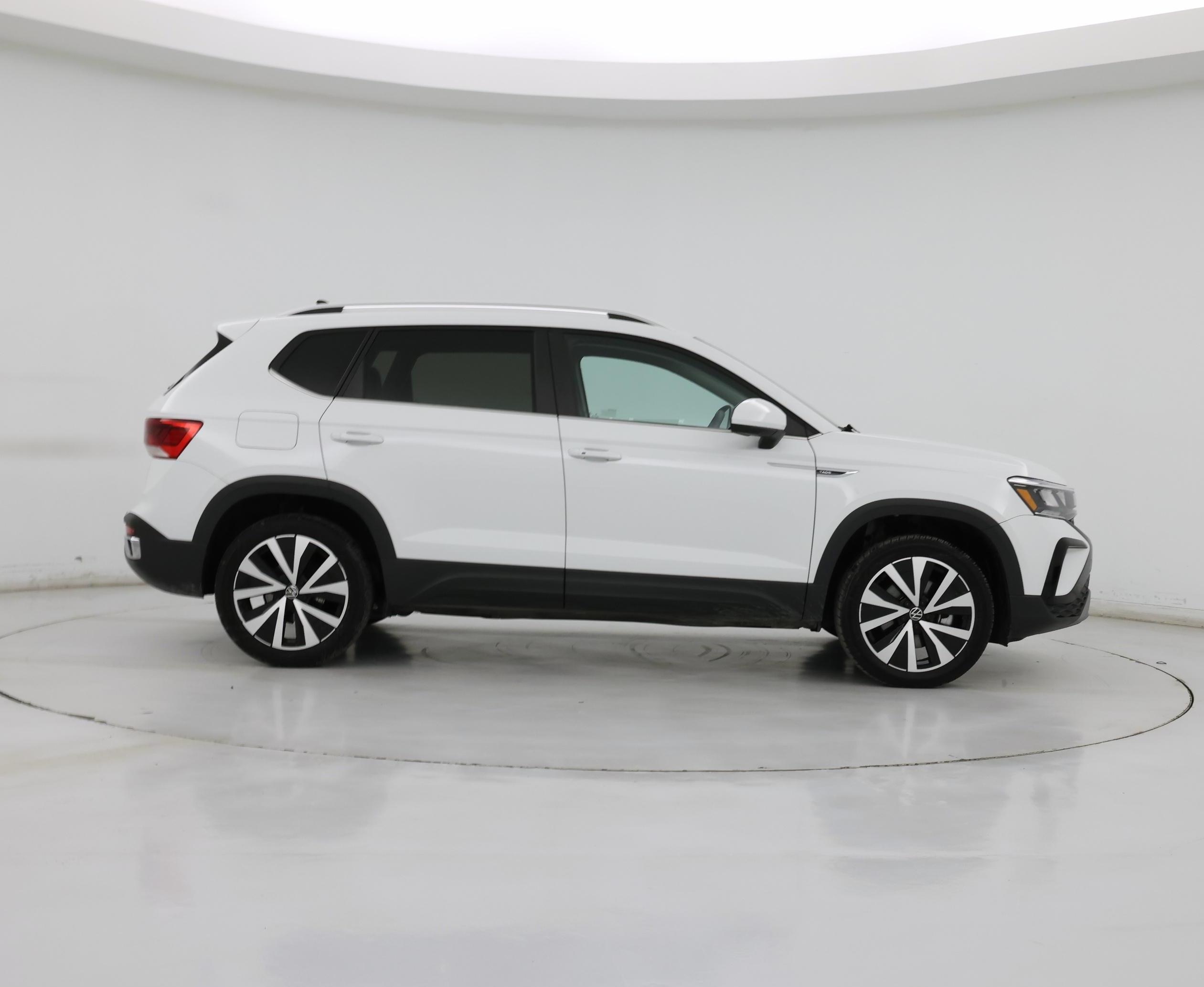 Thumbnail: 2022 Volkswagen Taos - 7