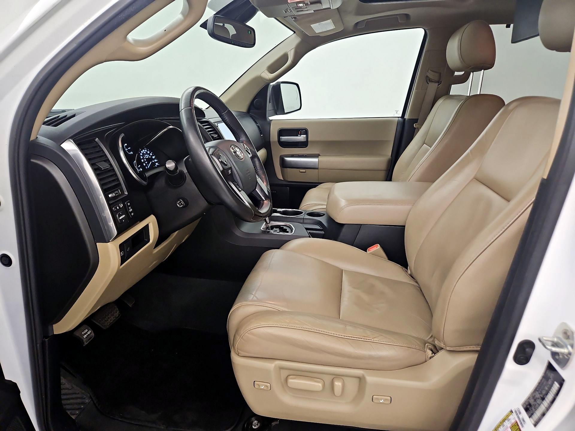 Thumbnail: 2020 Toyota Sequoia - 11